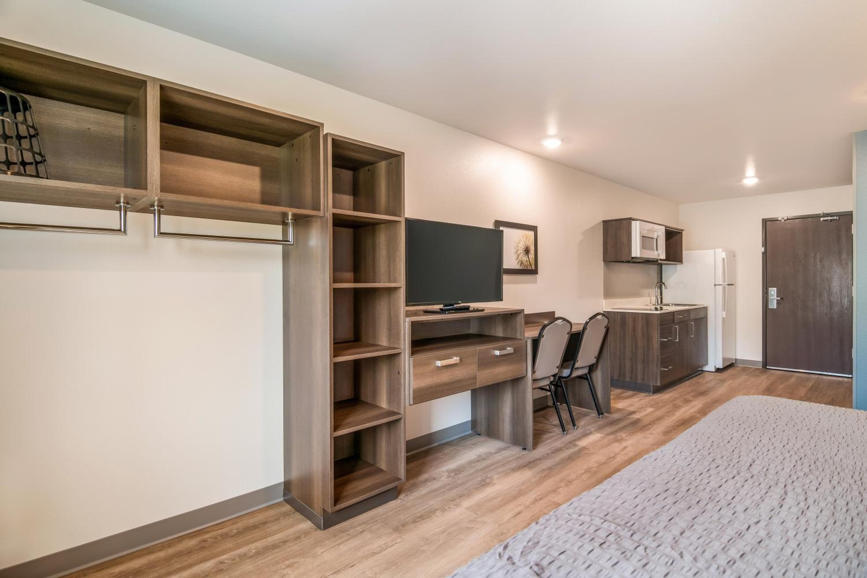WoodSpring Suites Colorado Springs North - Air Force Academy