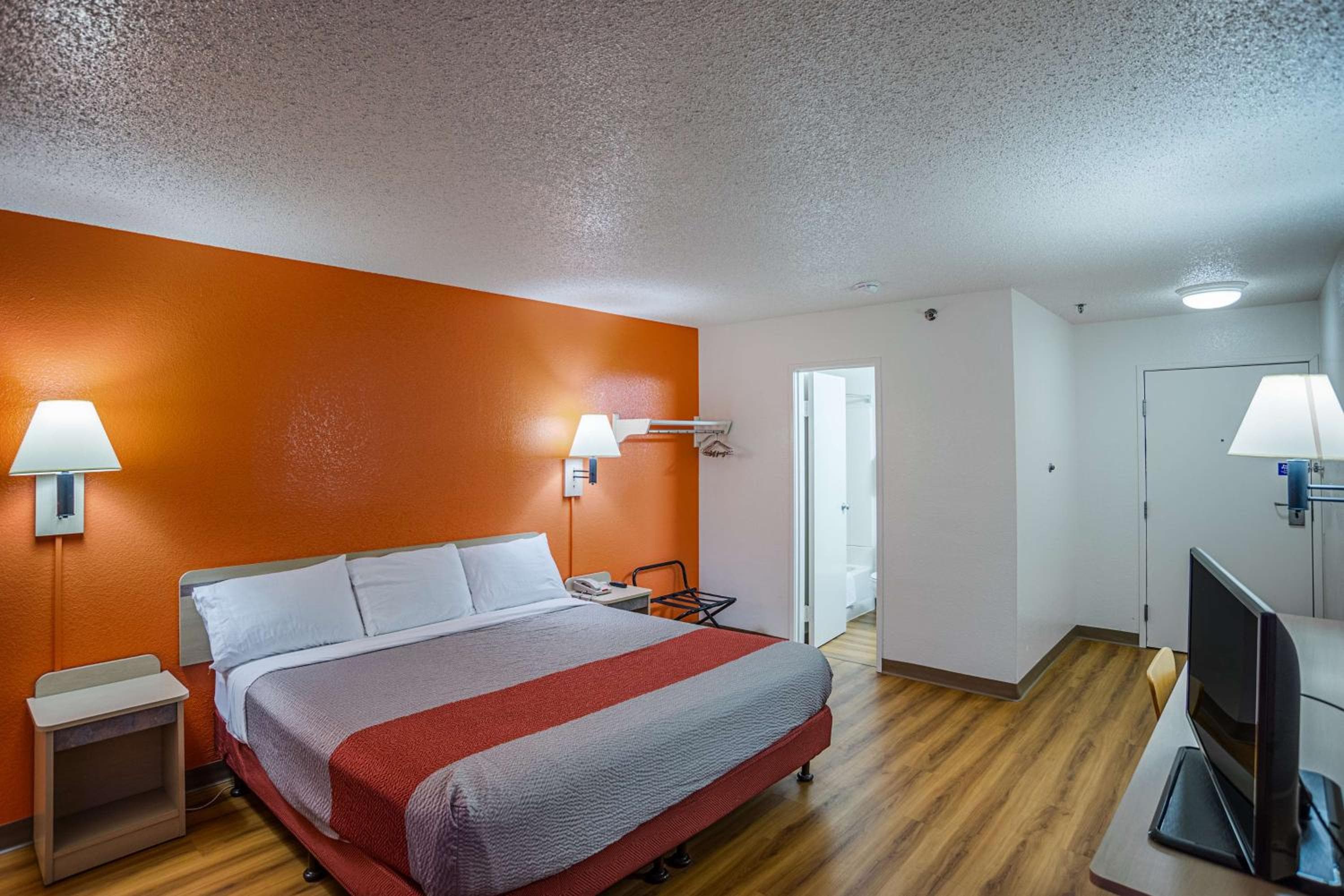 Motel 6 Tucson, AZ - North