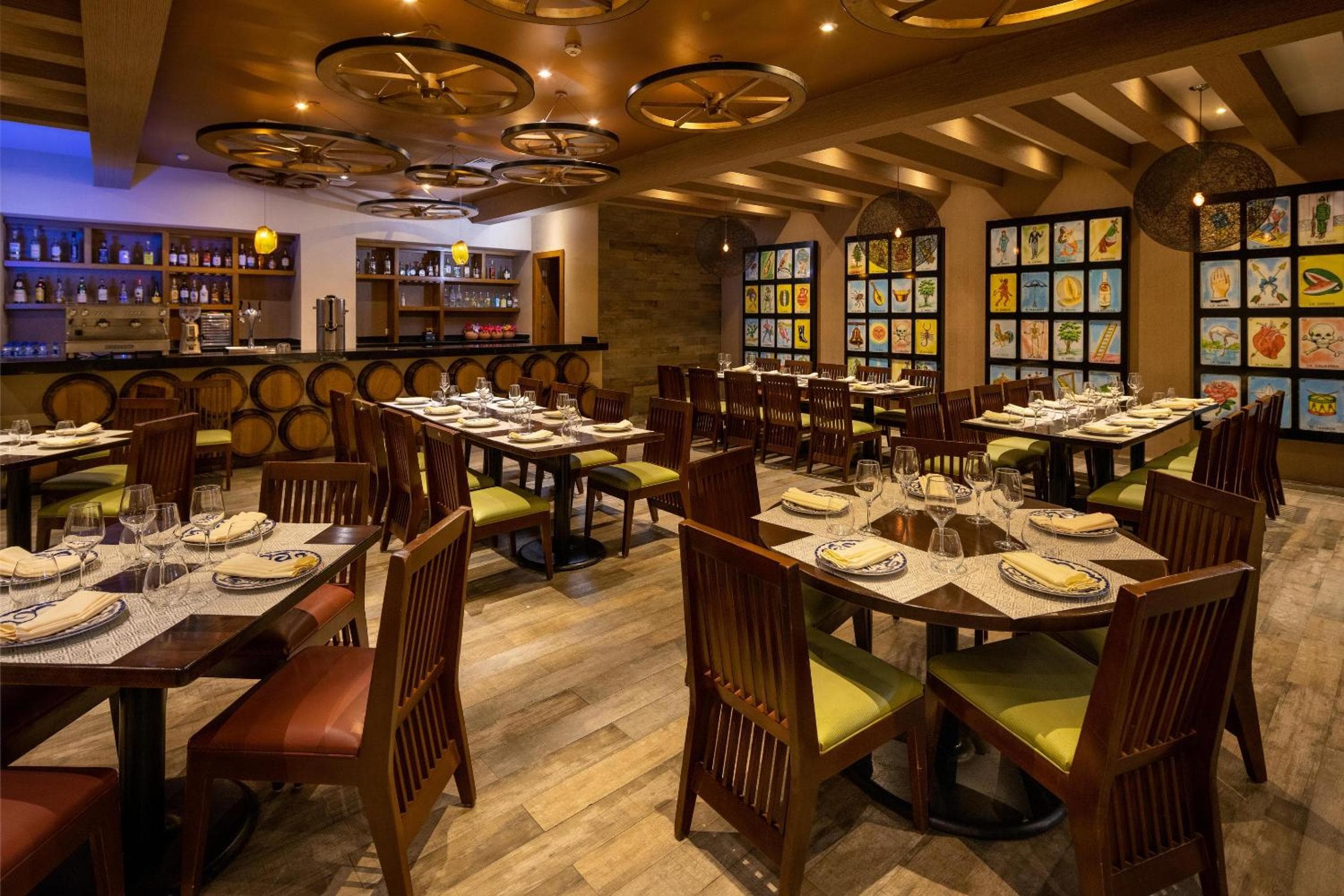 dining