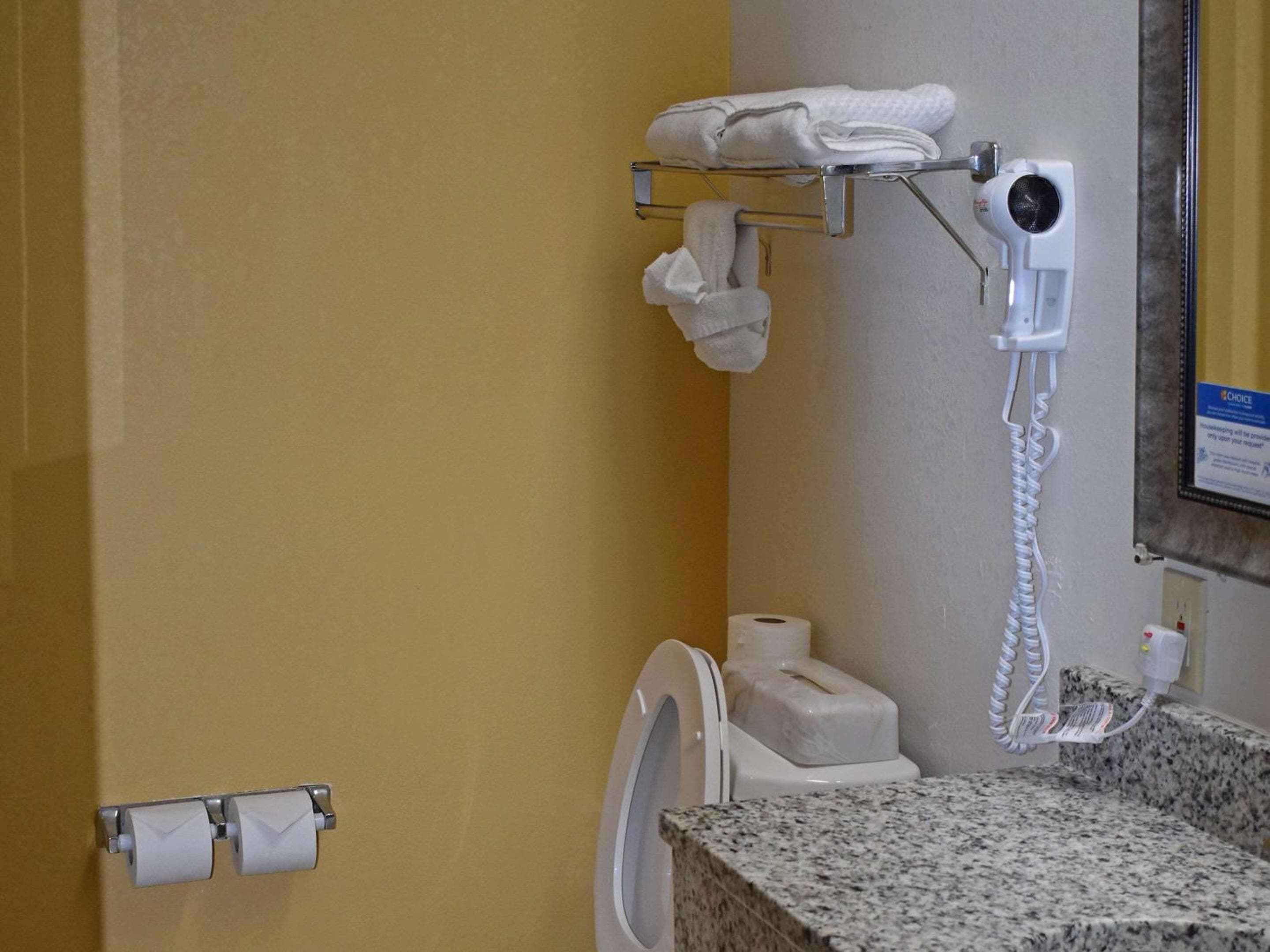 Quality Inn & Suites Kearneysville - Martinsburg