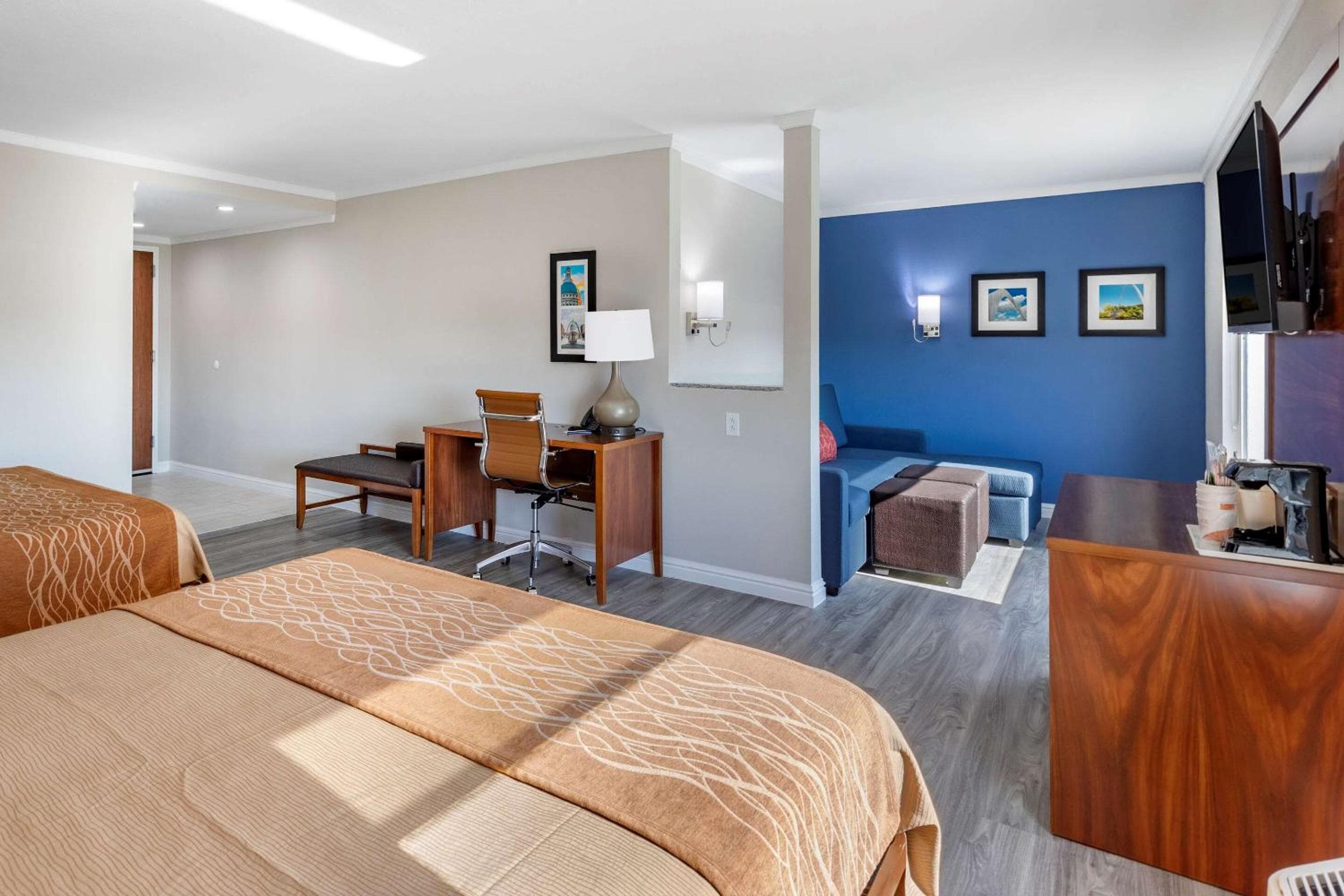 Comfort Suites St Louis - Sunset Hills