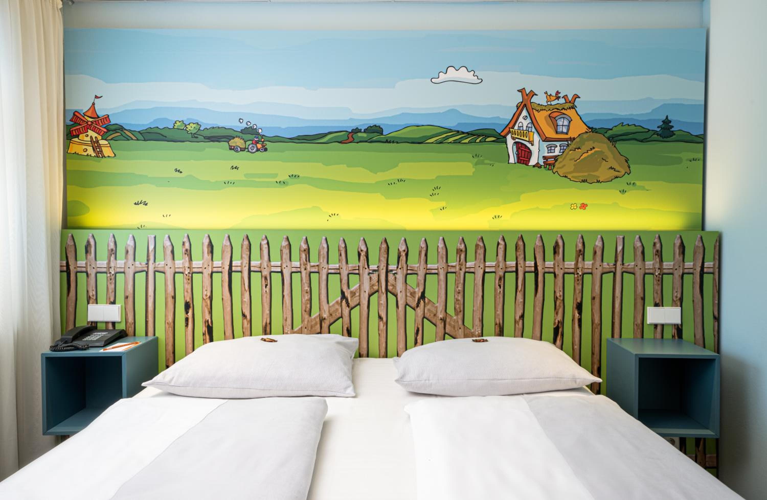 Food Hotel