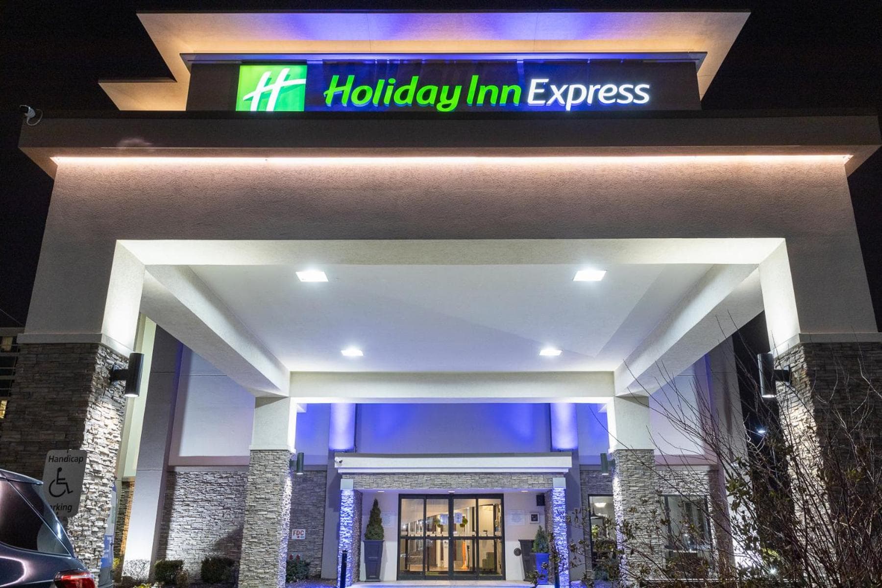 Holiday Inn Express - Newark Airport - Elizabeth by IHG