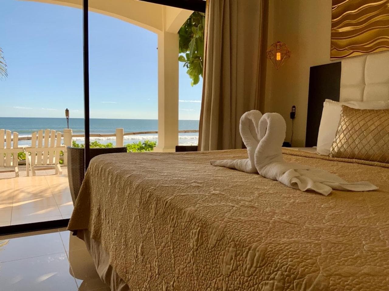 Vista Las Olas Resort
