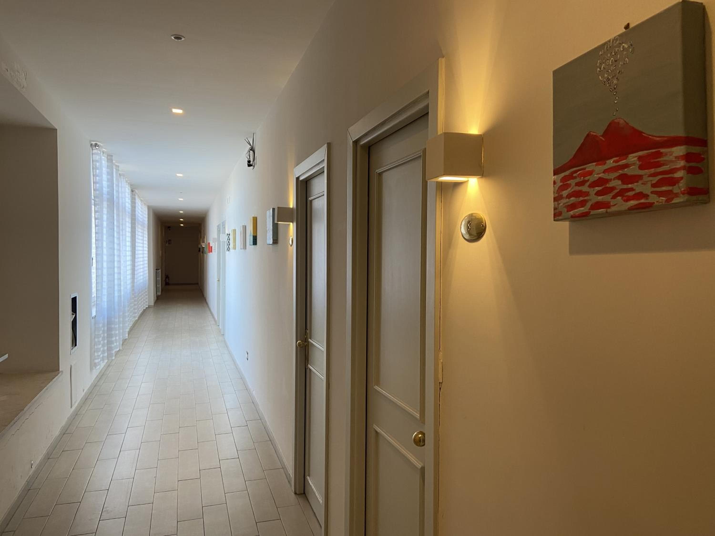 Up Hotel