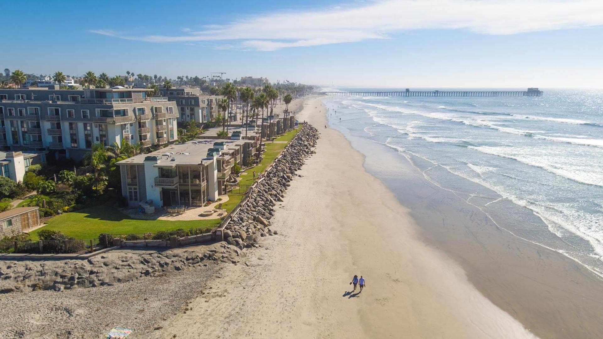 B209 - Beachside Getaway