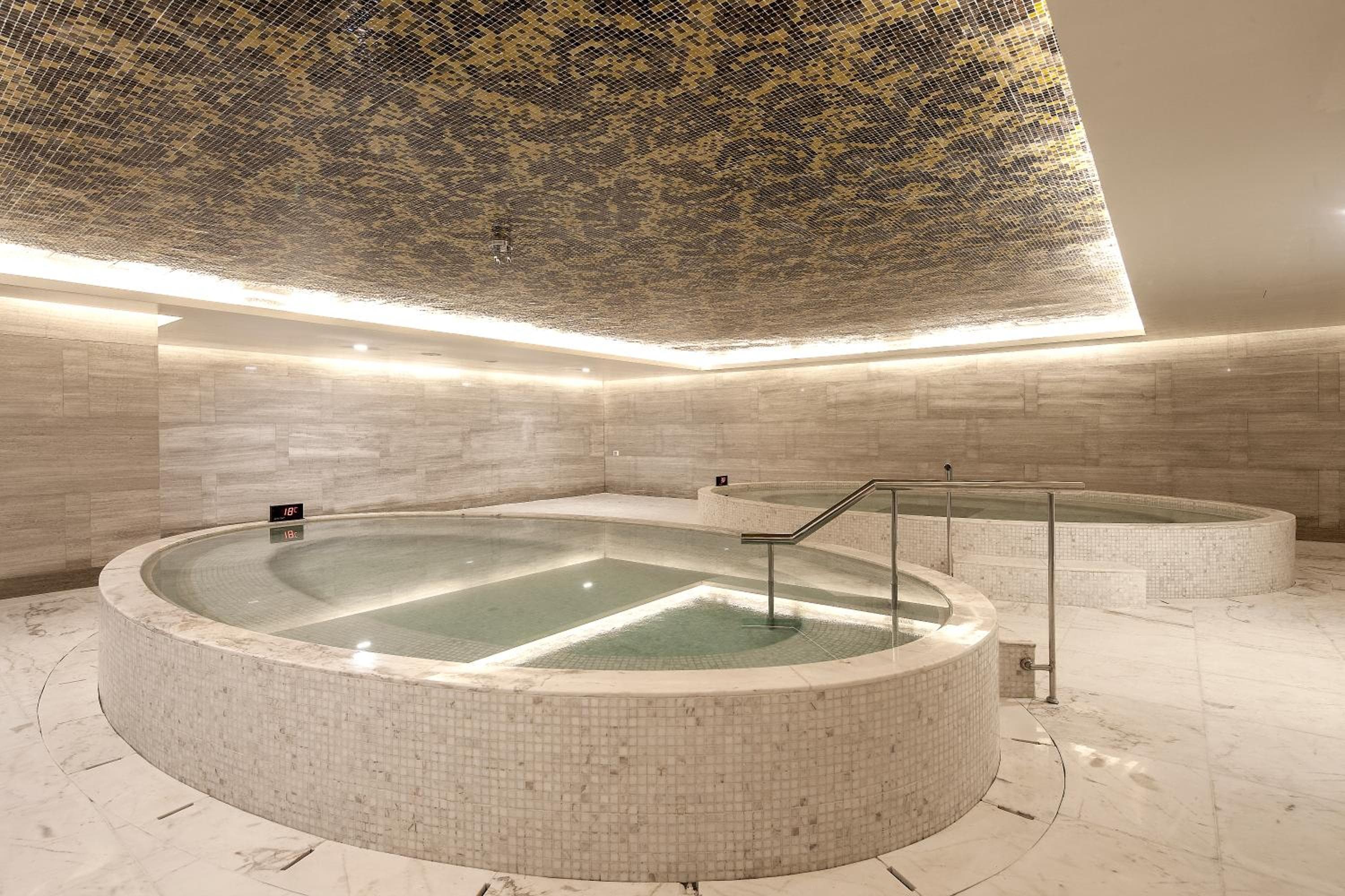 Lotte Hotel Hanoi