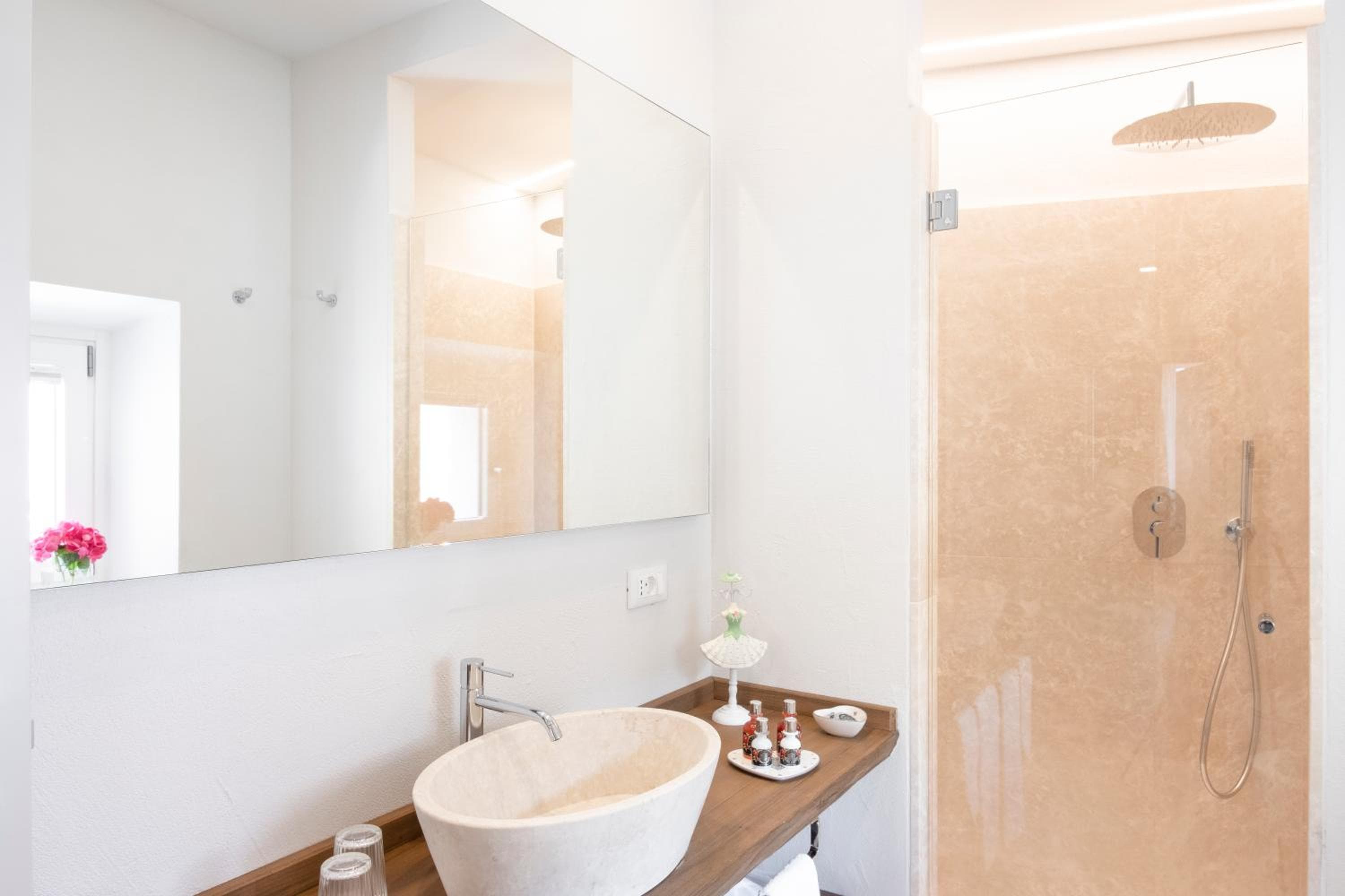 Corte Alma Spa and Luxury Home