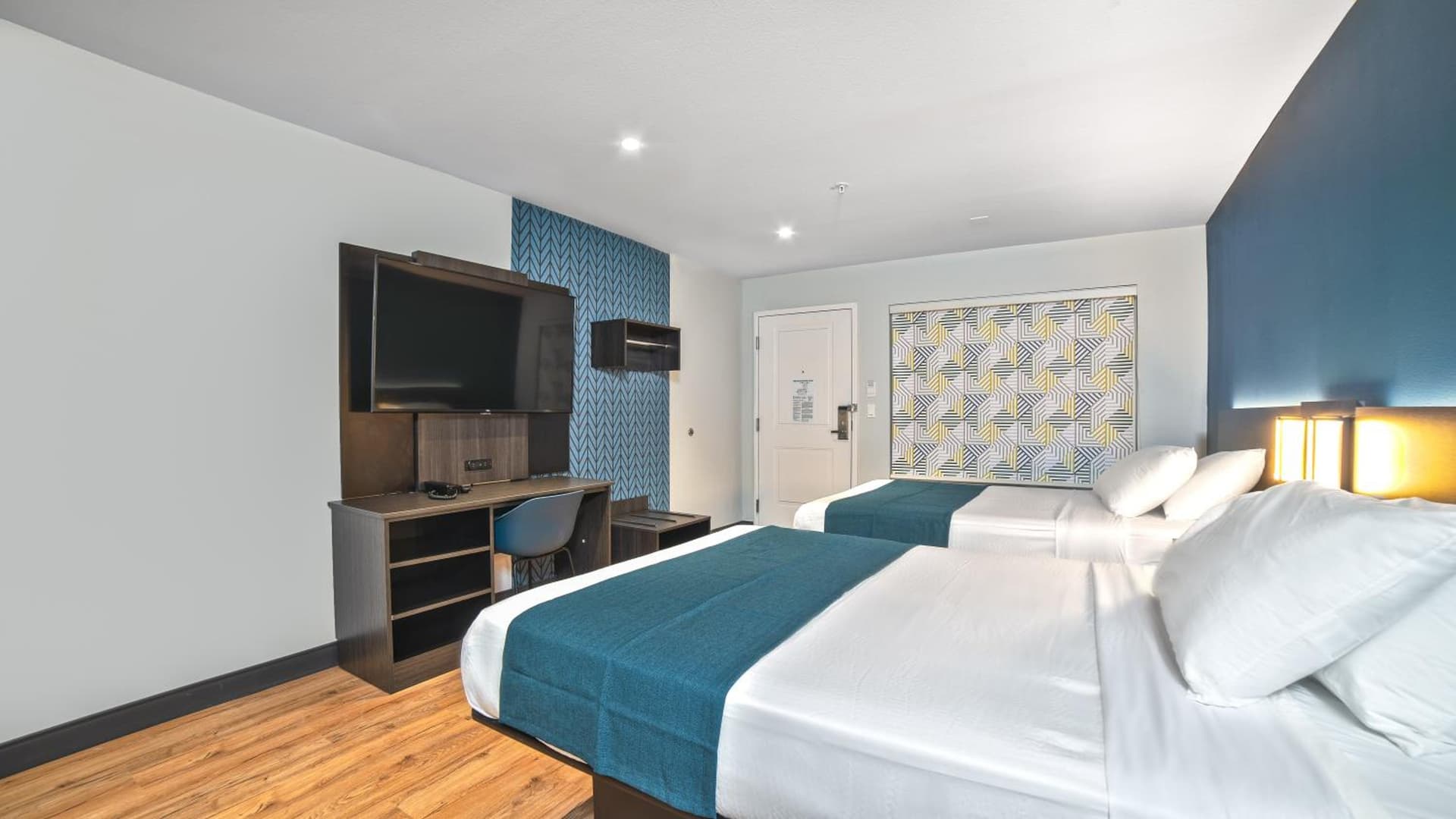Studio 6 Suites Stockton, CA Waterfront