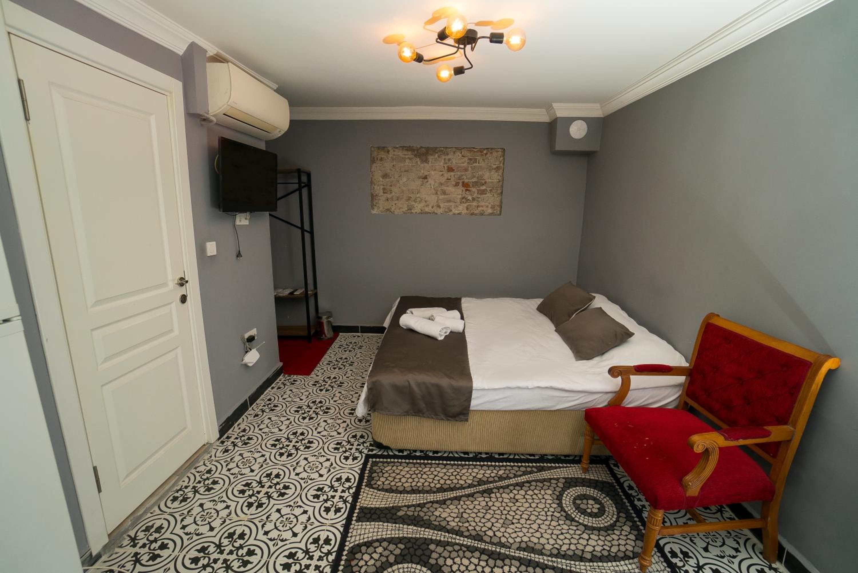 HHK Hotel