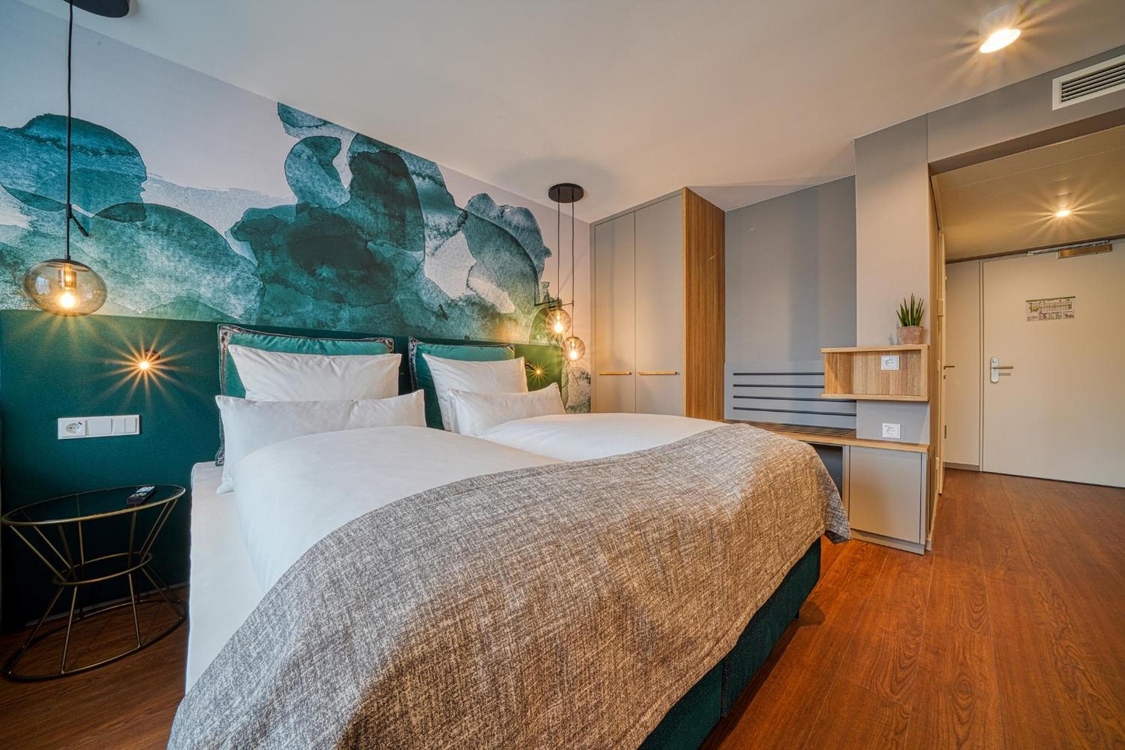 hotel room