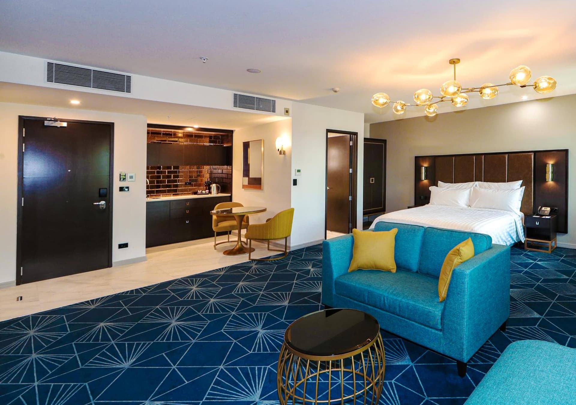 hotel room