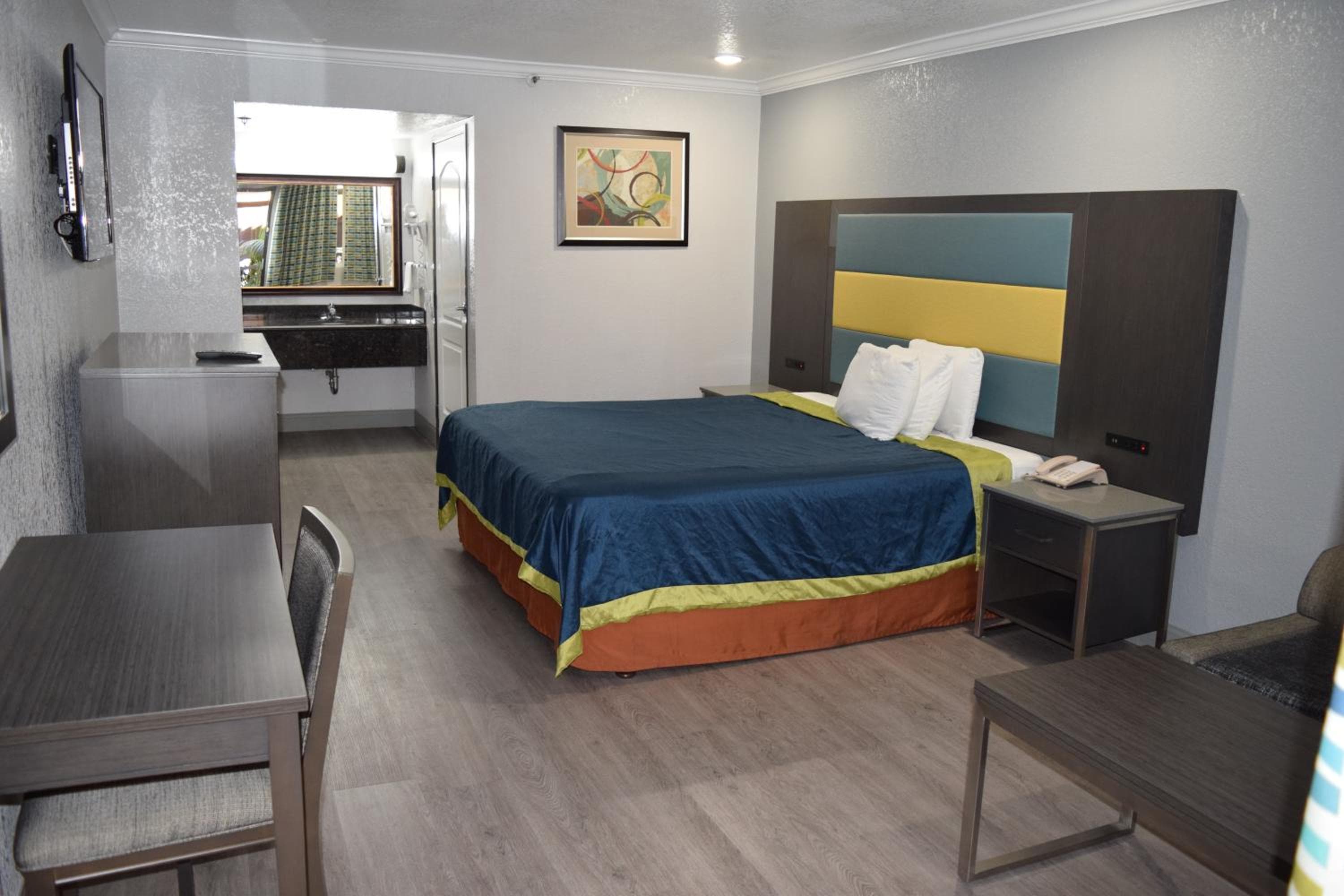 Budget Inn