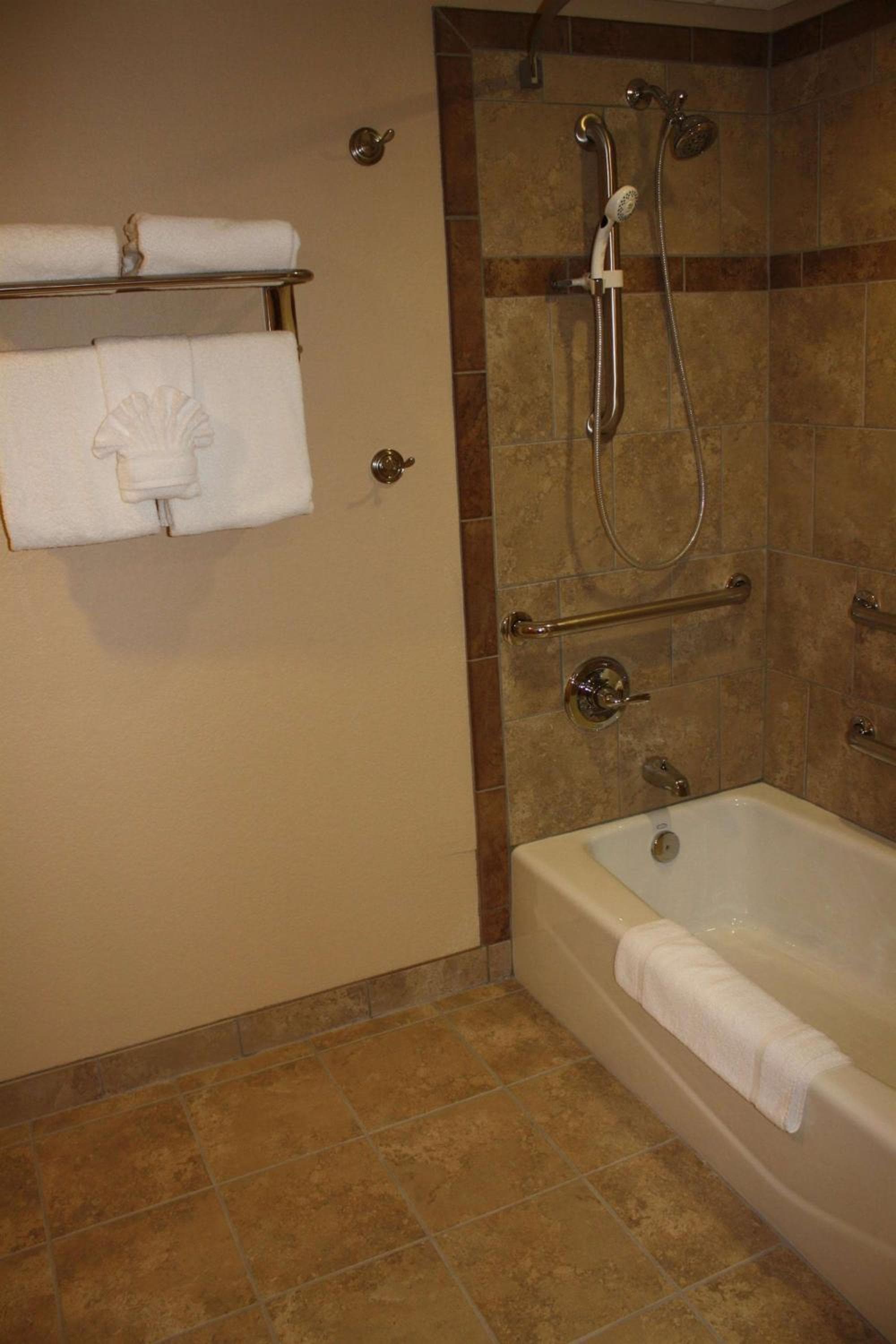 Osage Creek Lodge