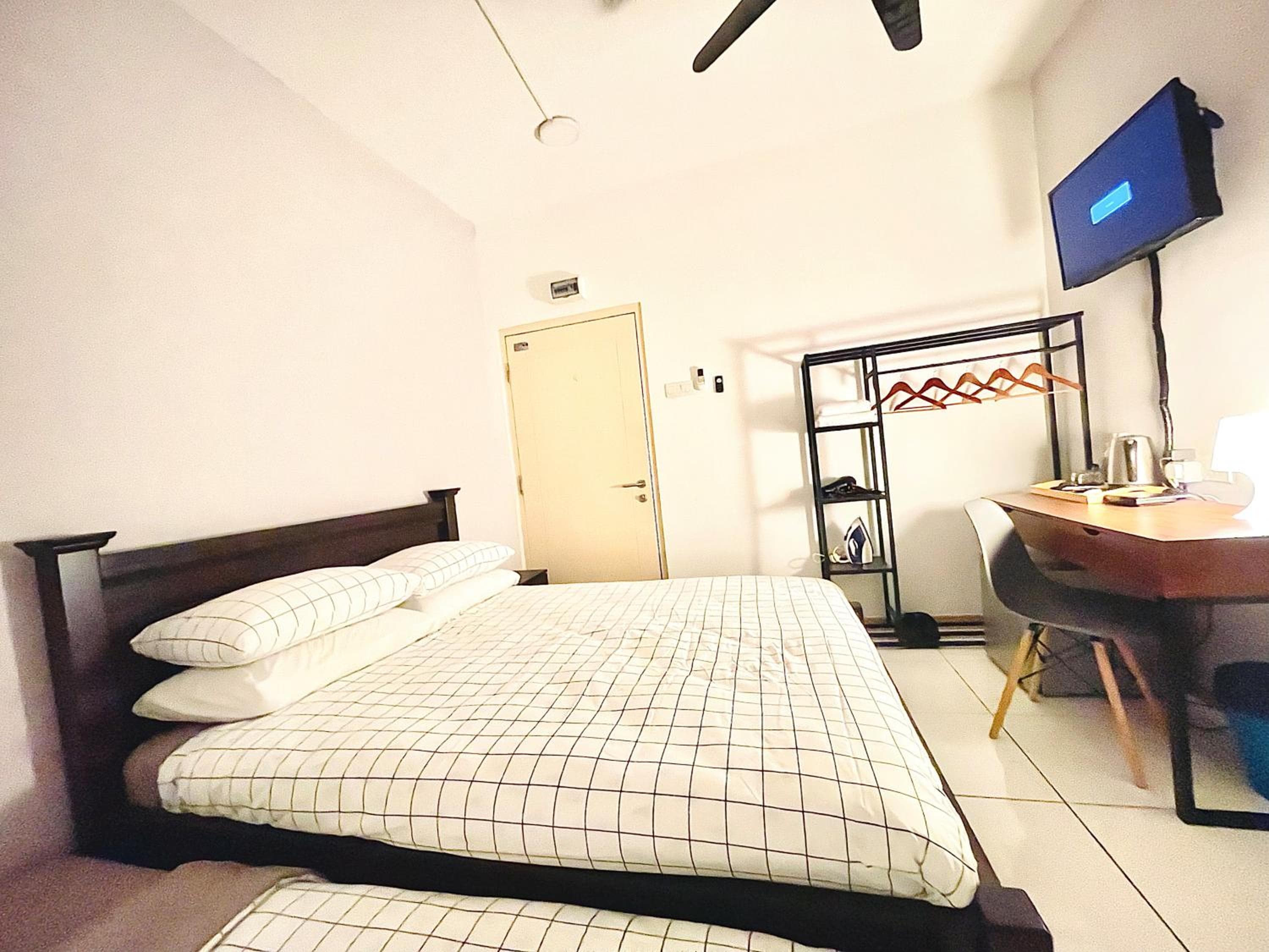 Comfy Studio Vista Alam