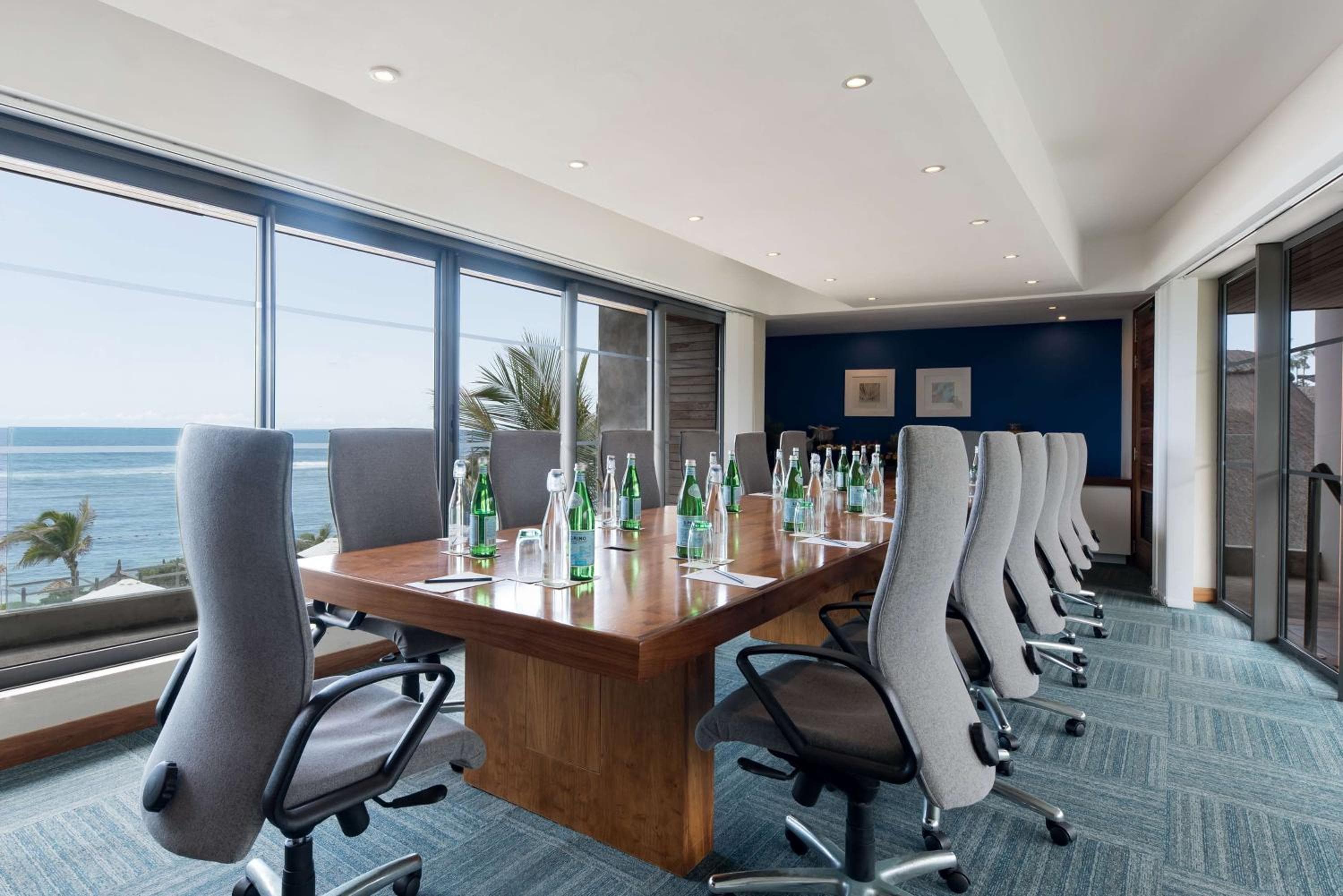 Radisson Blu Poste Lafayette Resort & Spa (Adults Only)