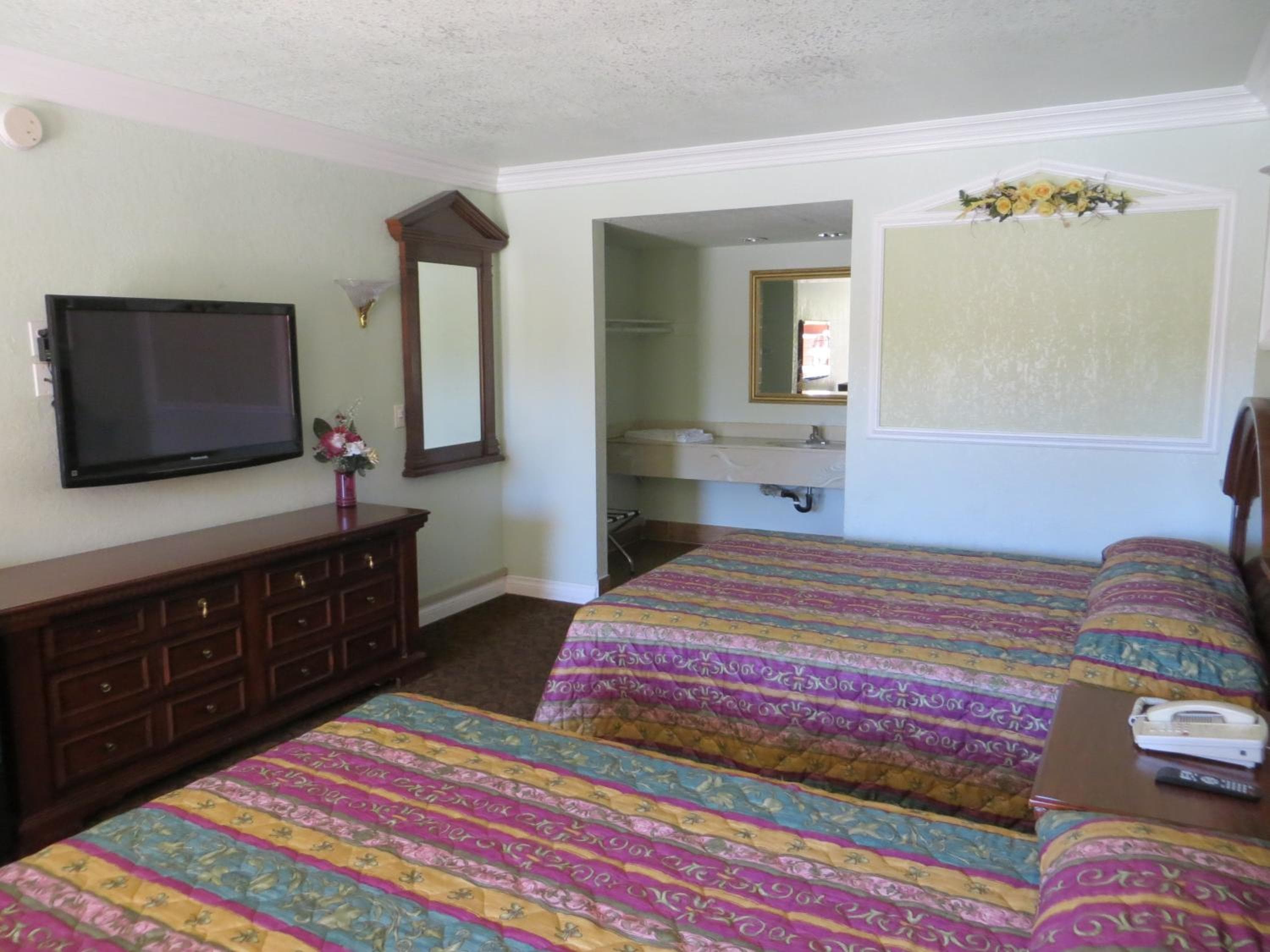 Azusa Inn