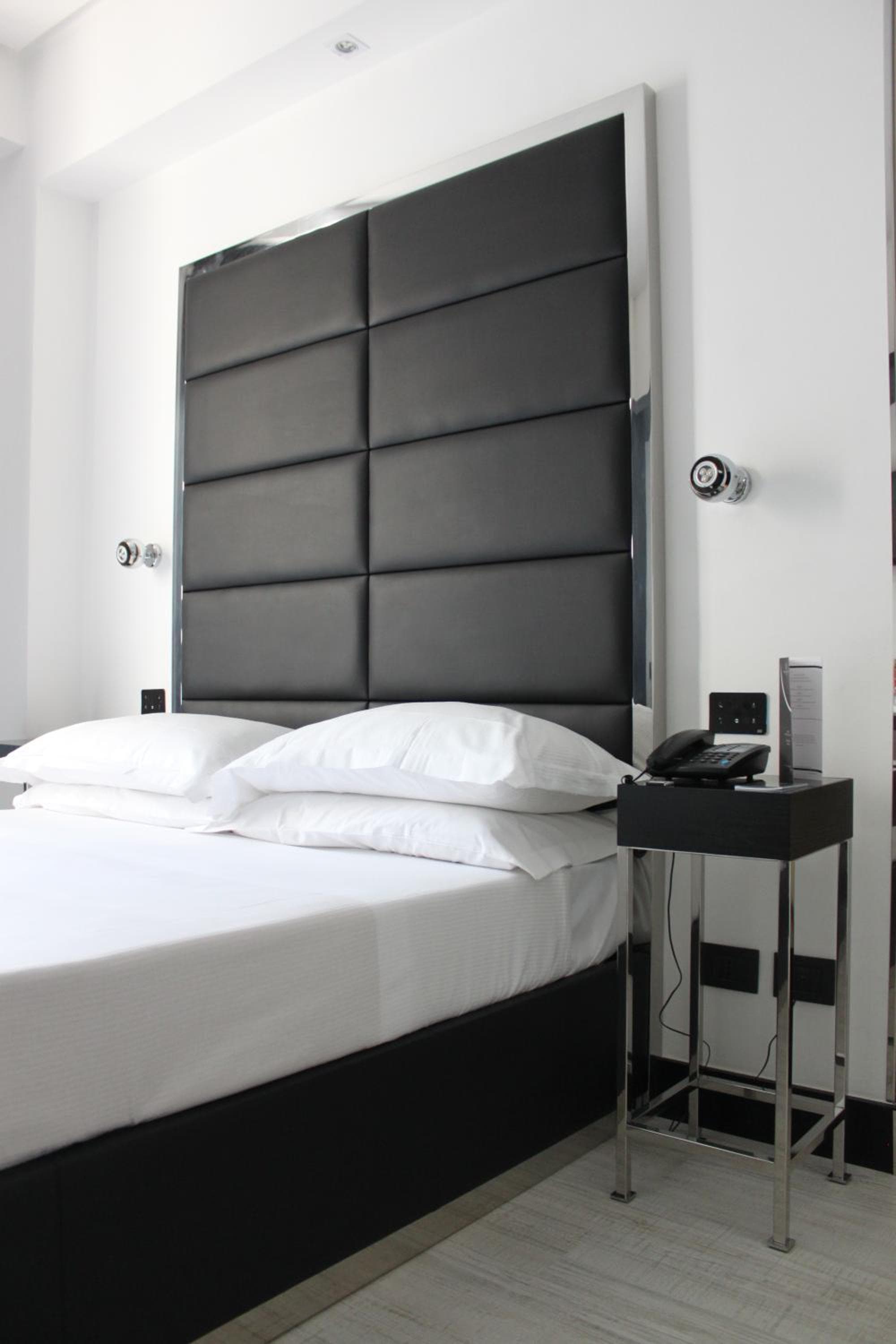 LHP Hotel Napoleon