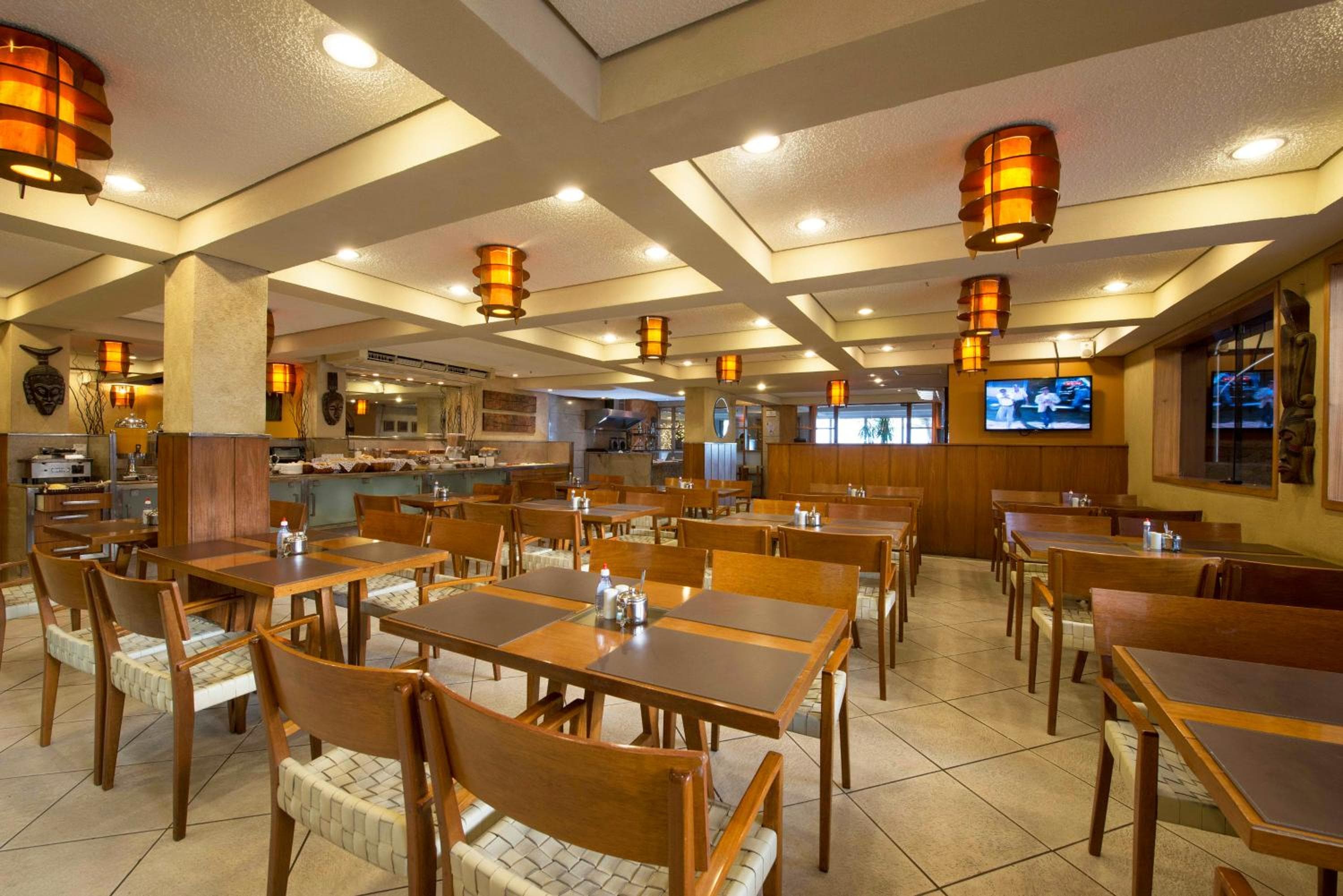 Magna Praia Hotel