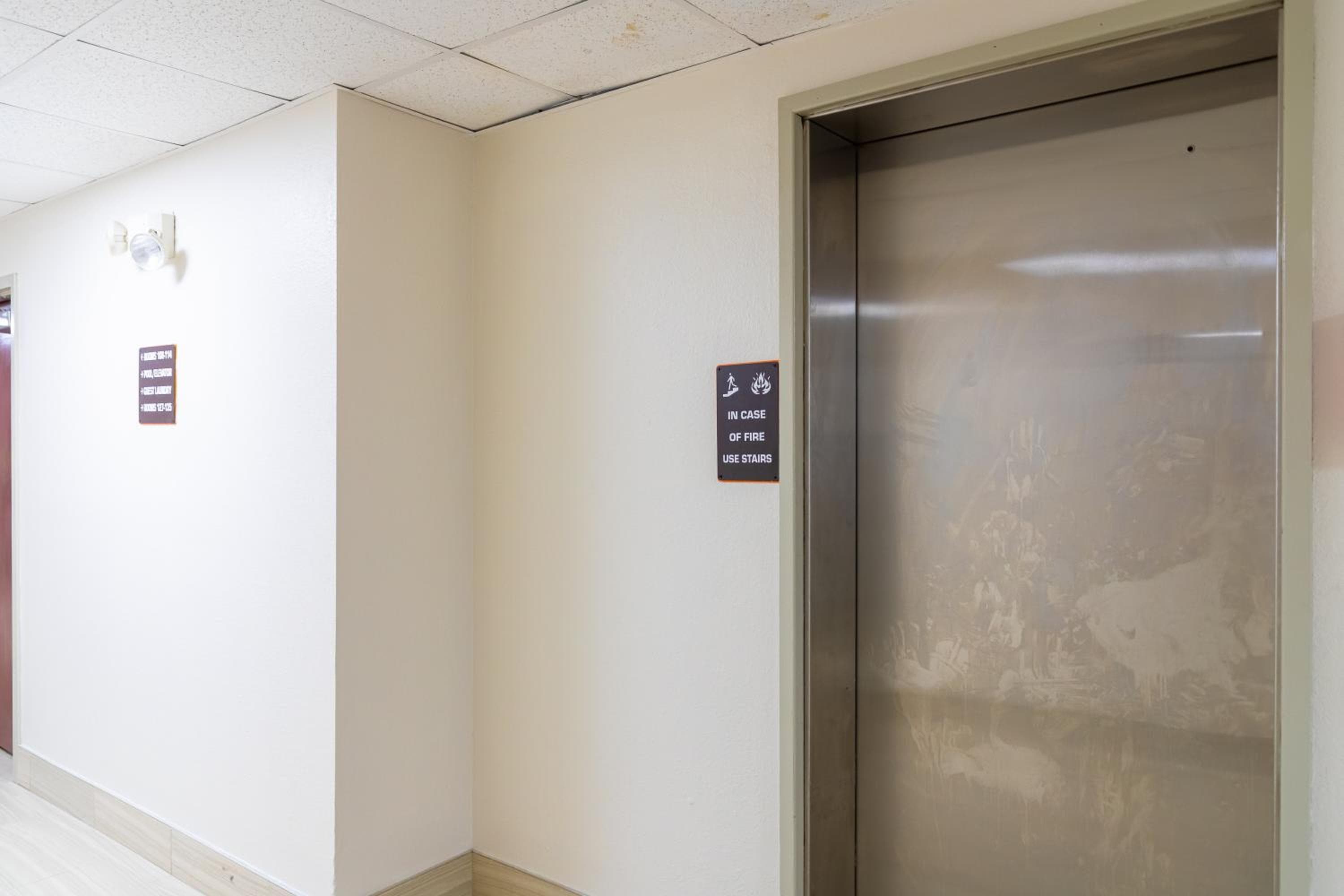 Red Roof Inn PLUS+ & Suites Savannah – I-95