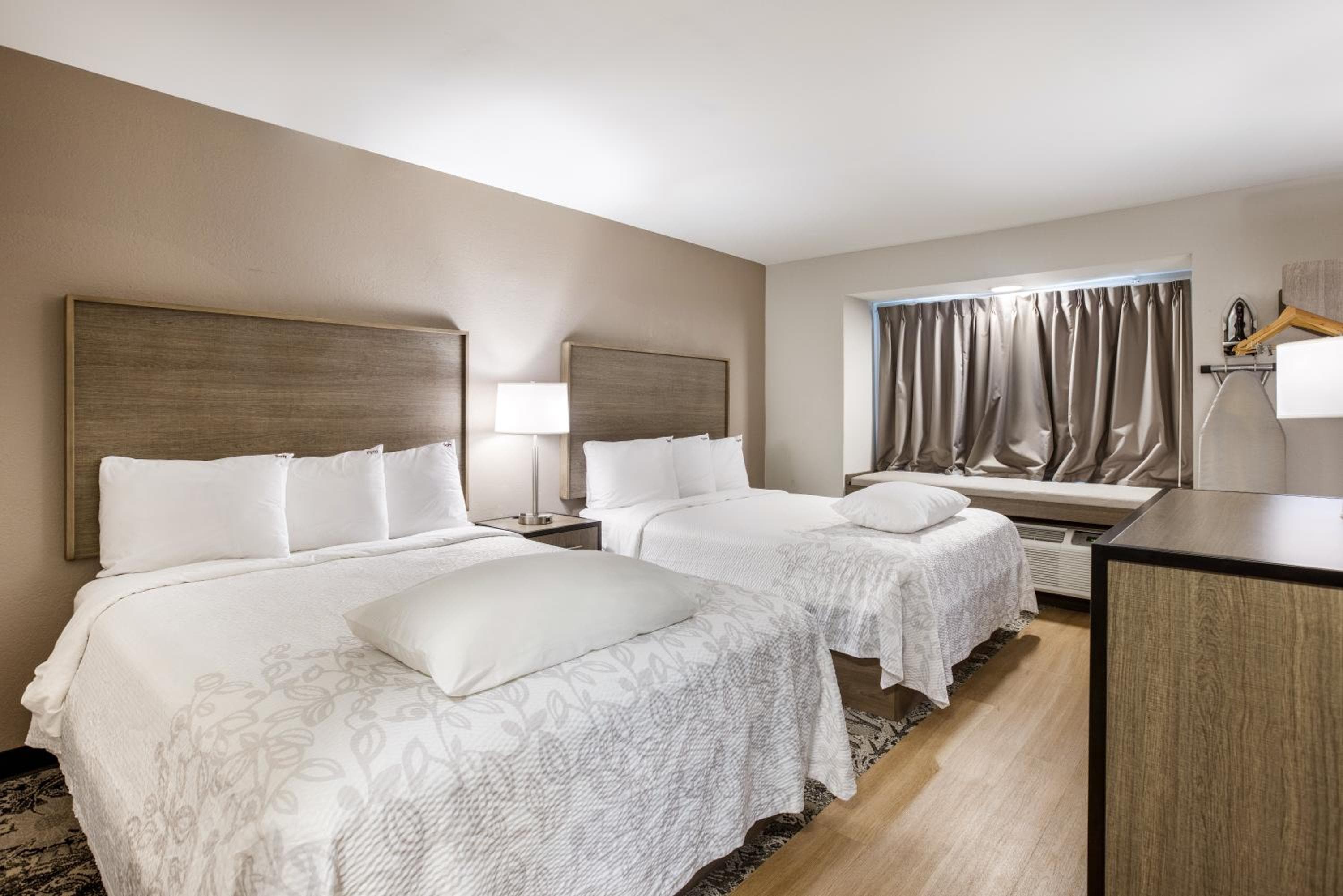 Red Roof Inn PLUS+ & Suites Savannah – I-95