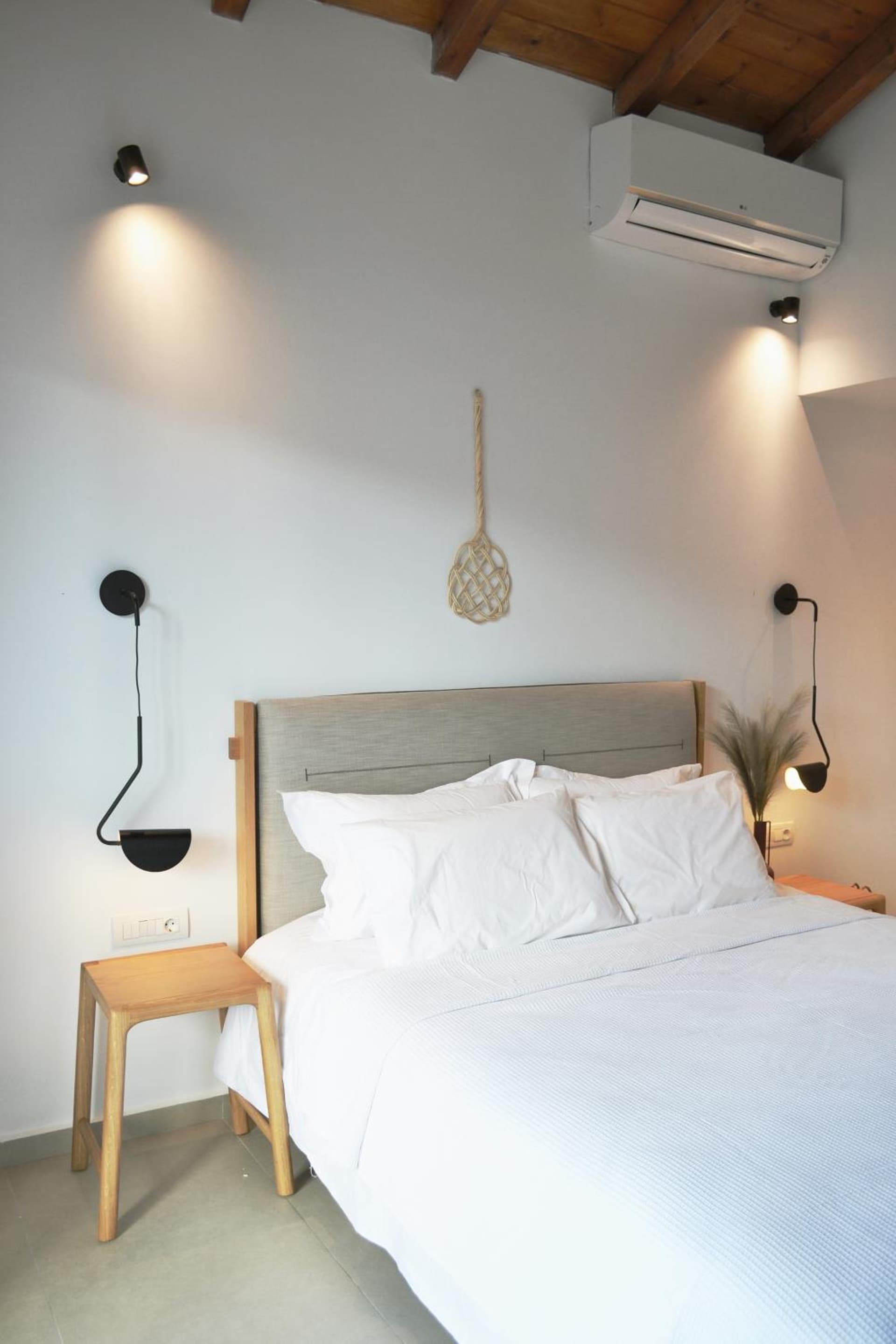 IADES suites