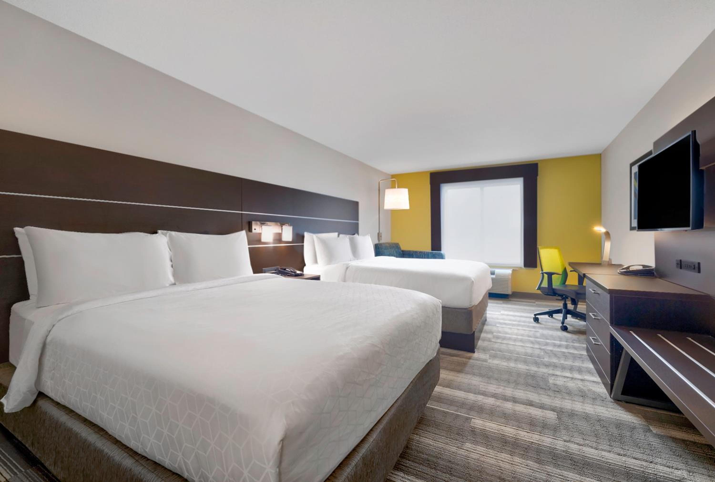 Holiday Inn Express Hotel & Suites Kansas City - Grandview by IHG