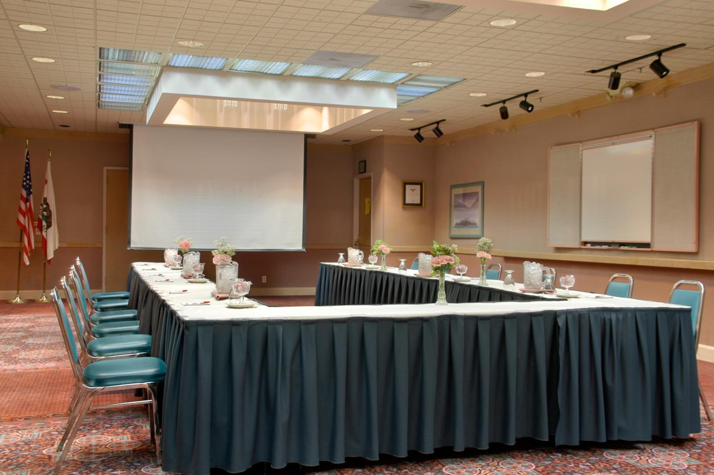 Ramada by Wyndham Sunnyvale/Silicon Valley