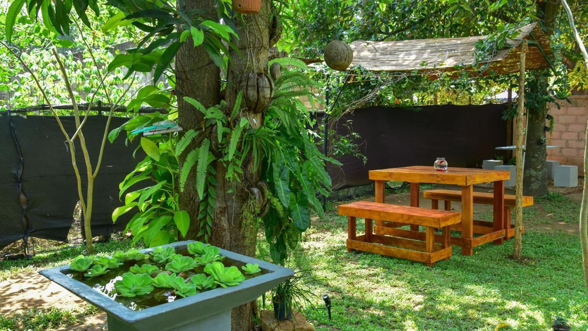 Menara Green Inn
