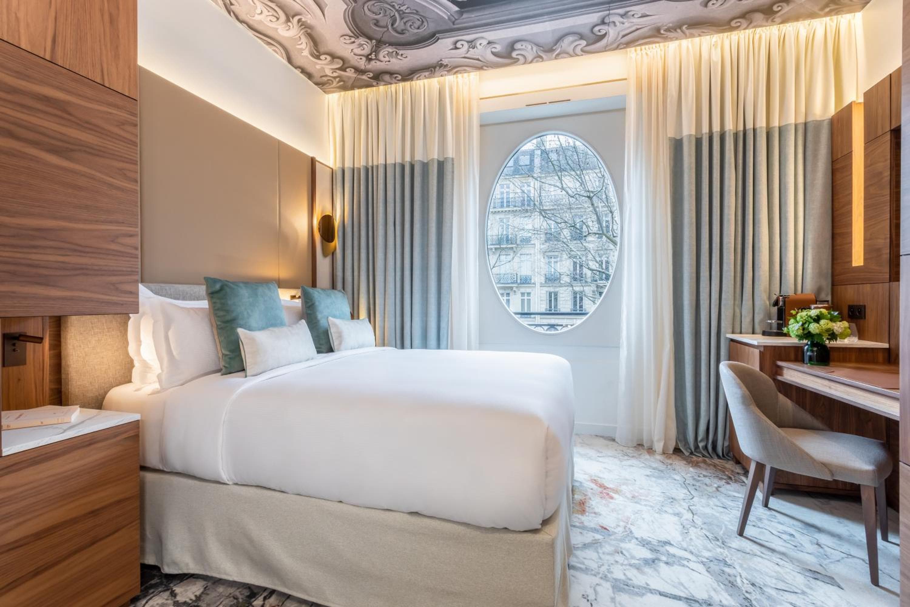 InterContinental Paris Champs Elysées Etoile by IHG