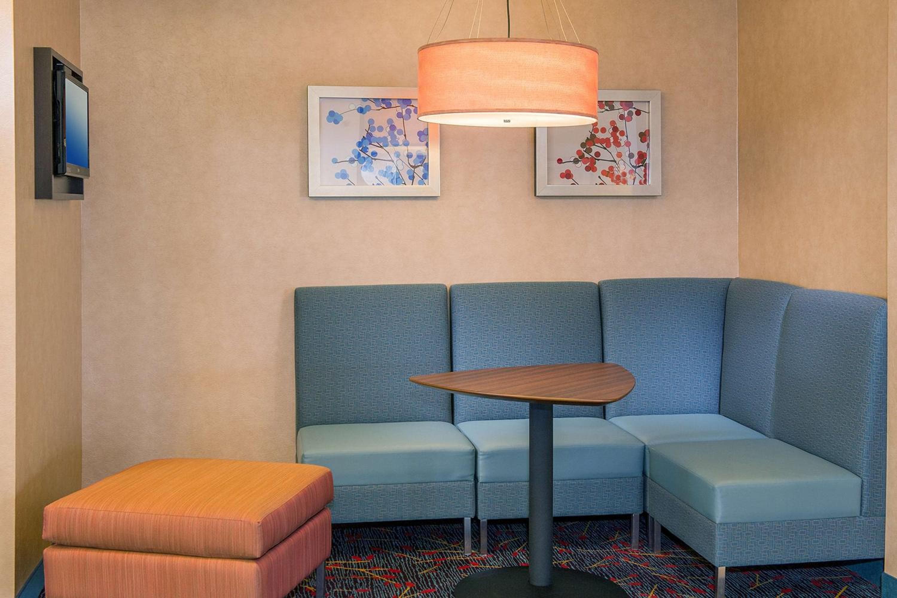 Sonesta ES Suites Charlottesville University