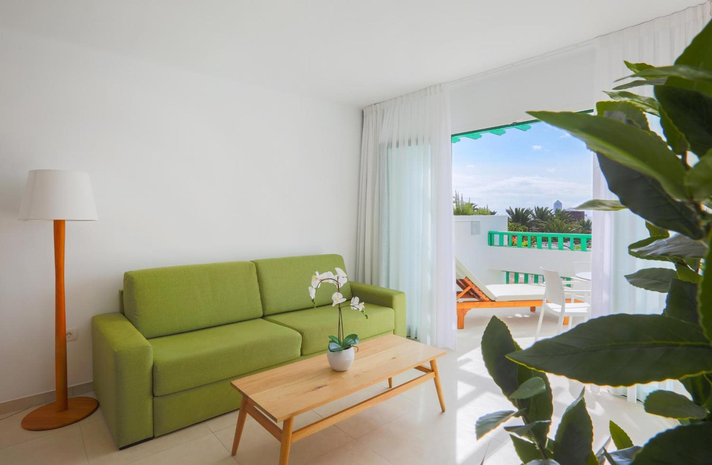 Nazaret Apartments