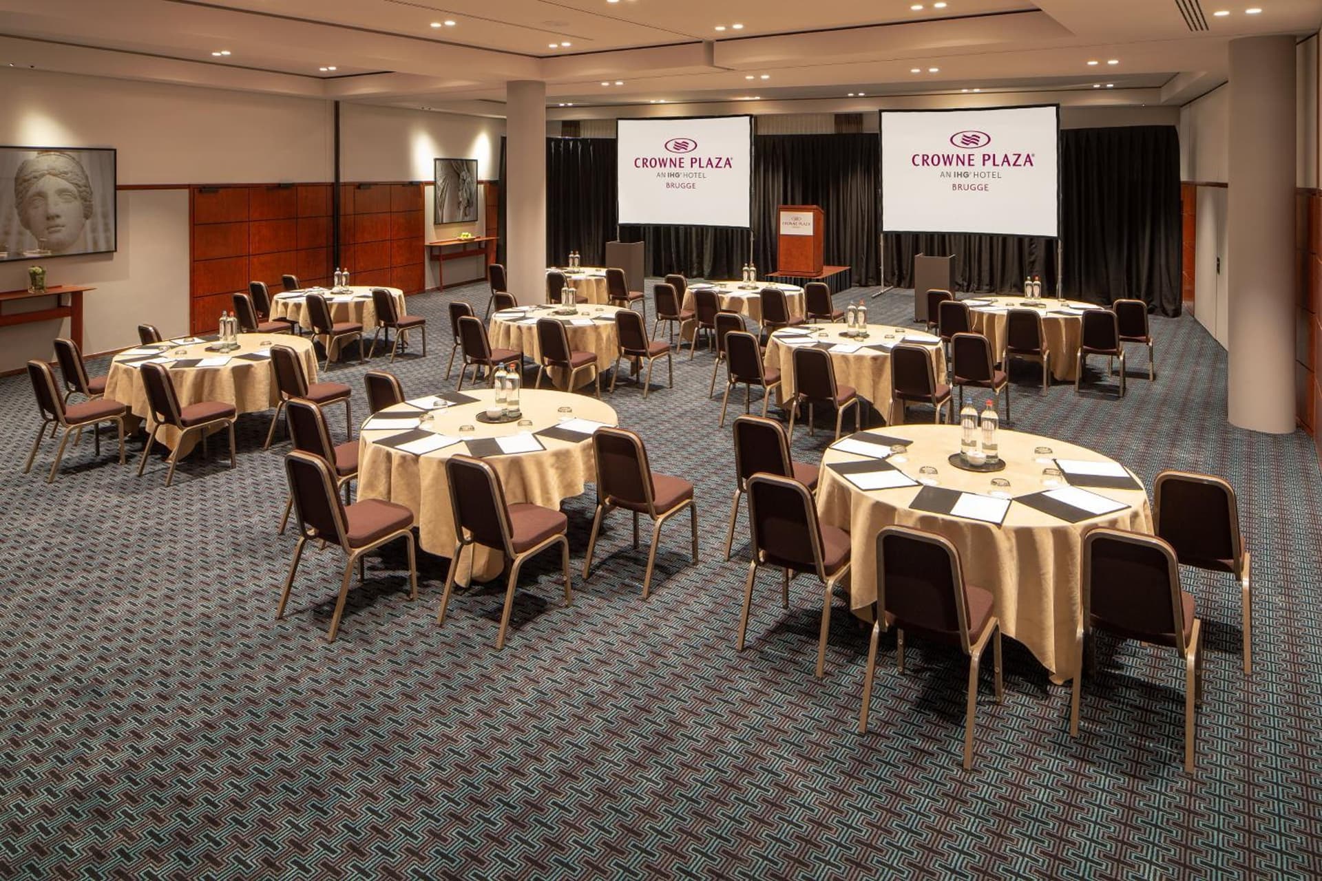 Crowne Plaza Hotel Brugge by IHG