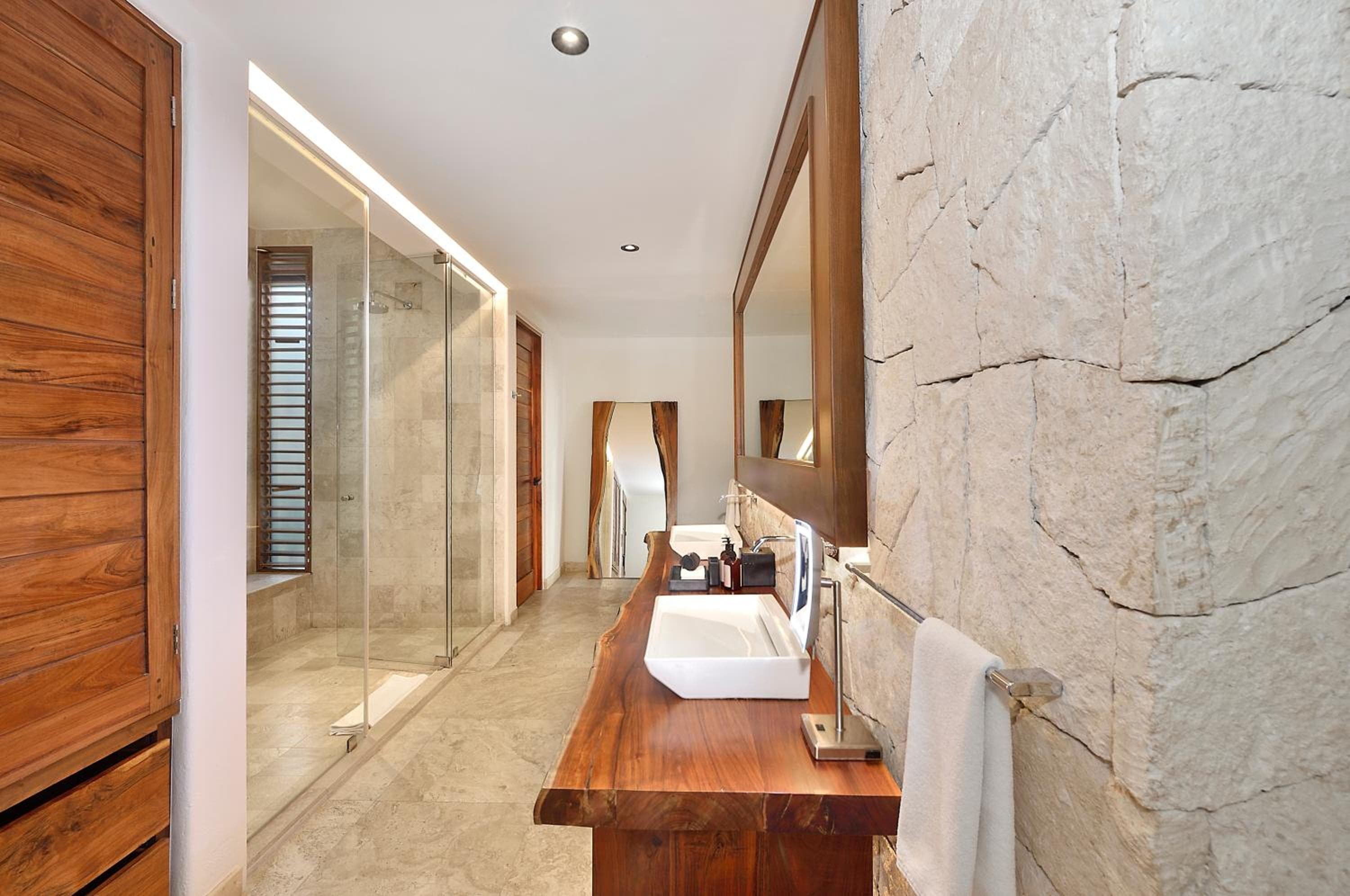 Tago Tulum by G Hotels