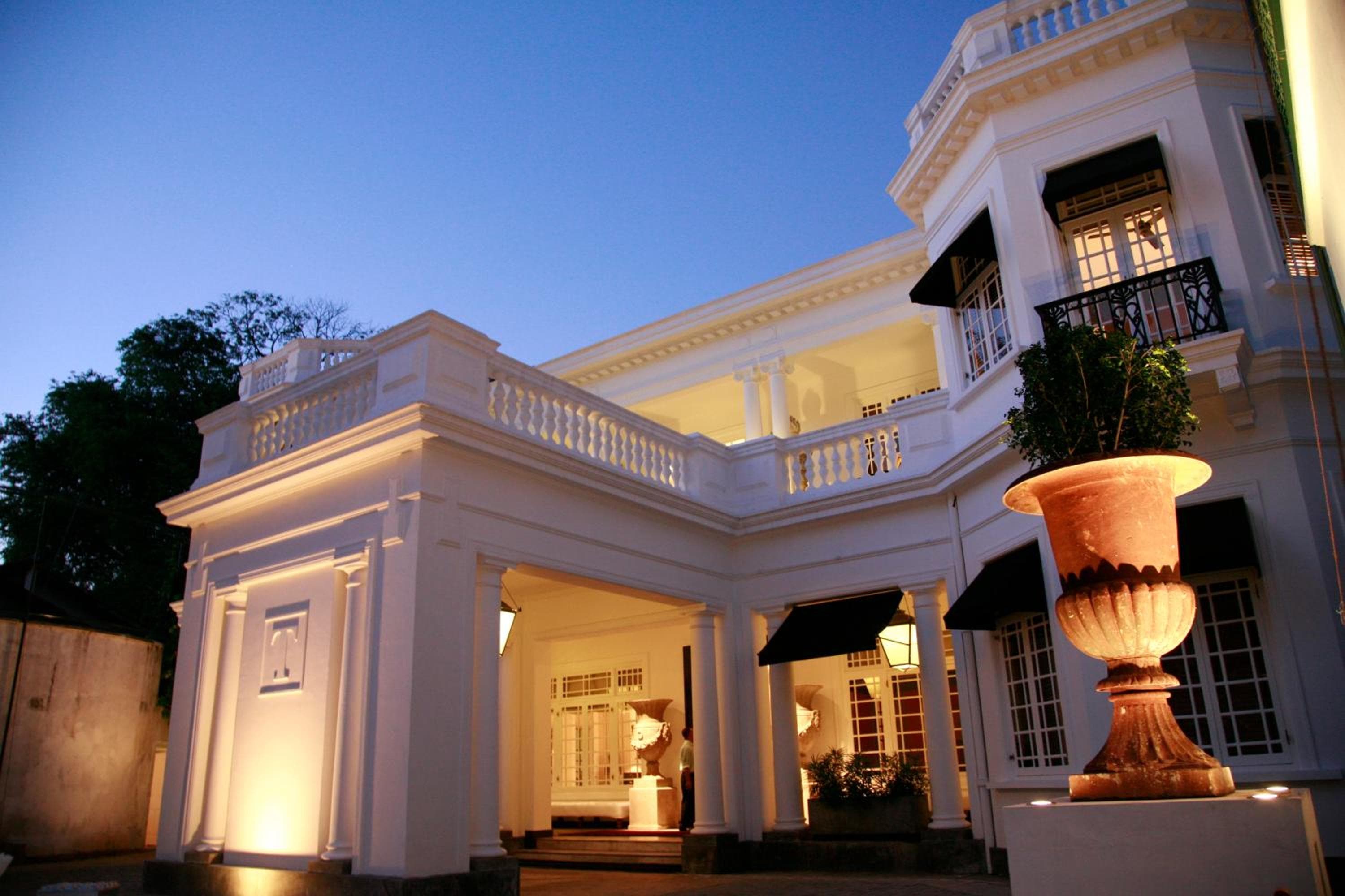 Paradise Road Tintagel Colombo