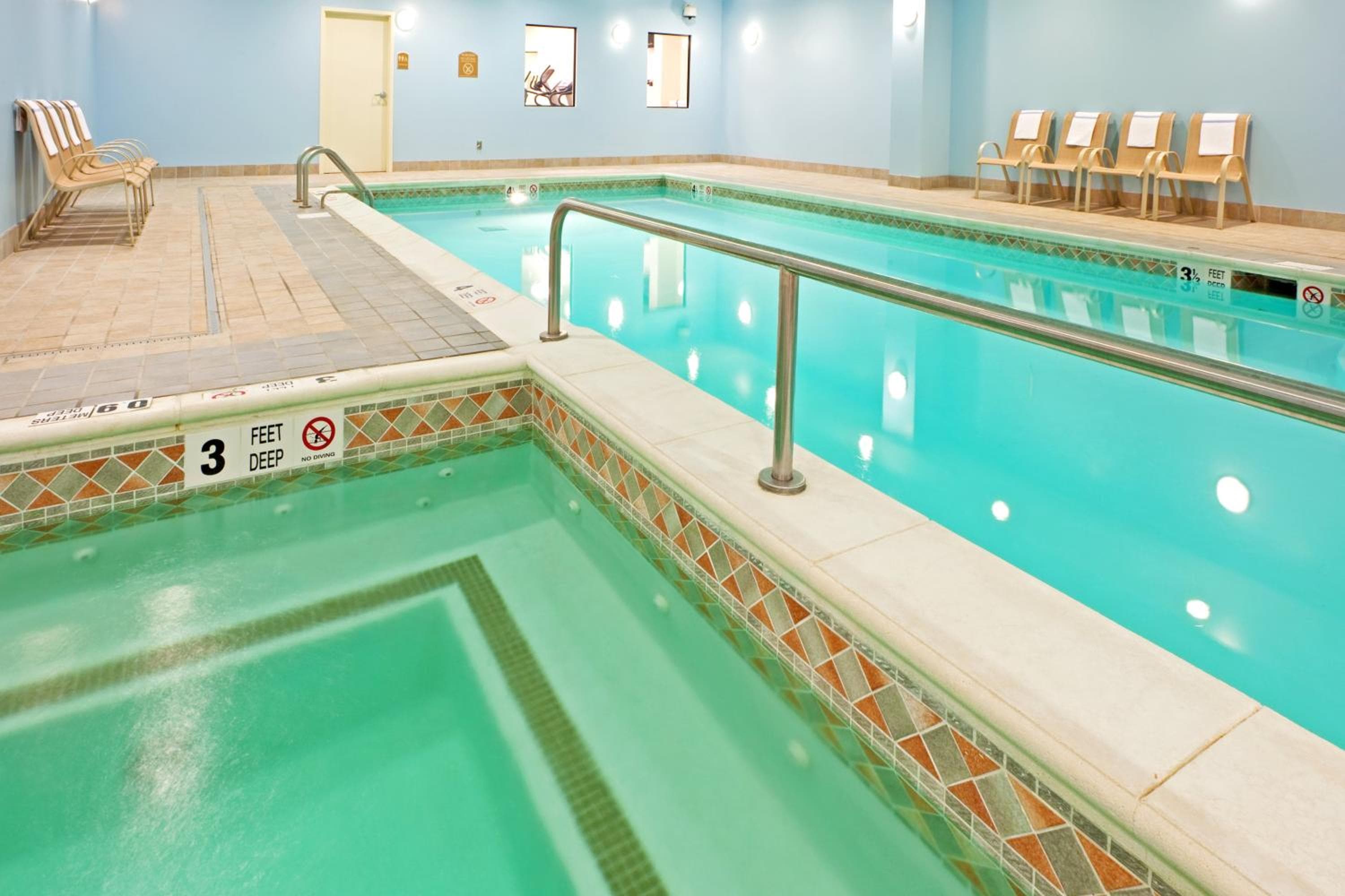 Holiday Inn Express & Suites Albany Airport Area - Latham by IHG