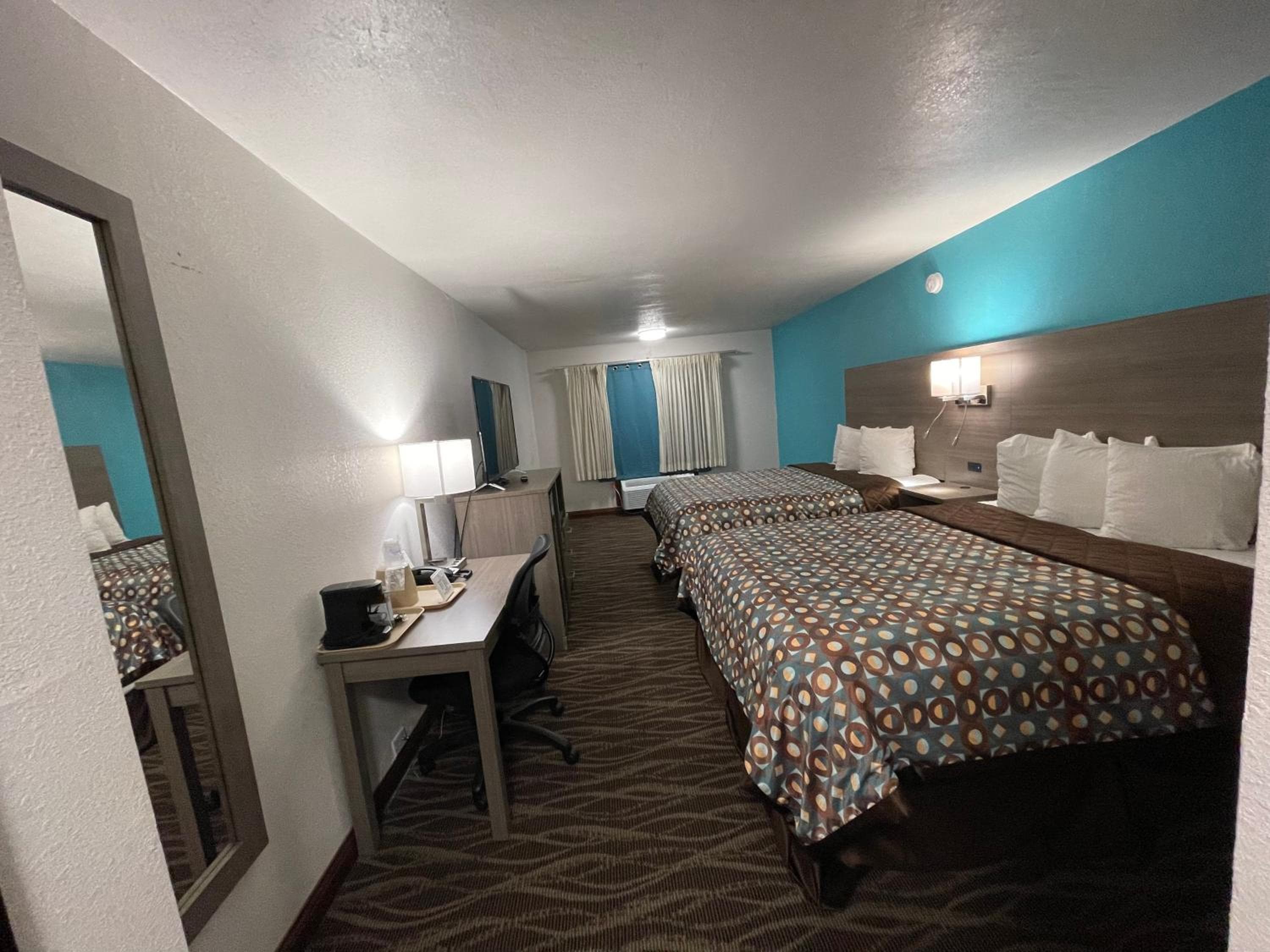 Baymont by Wyndham Bellevue - Omaha