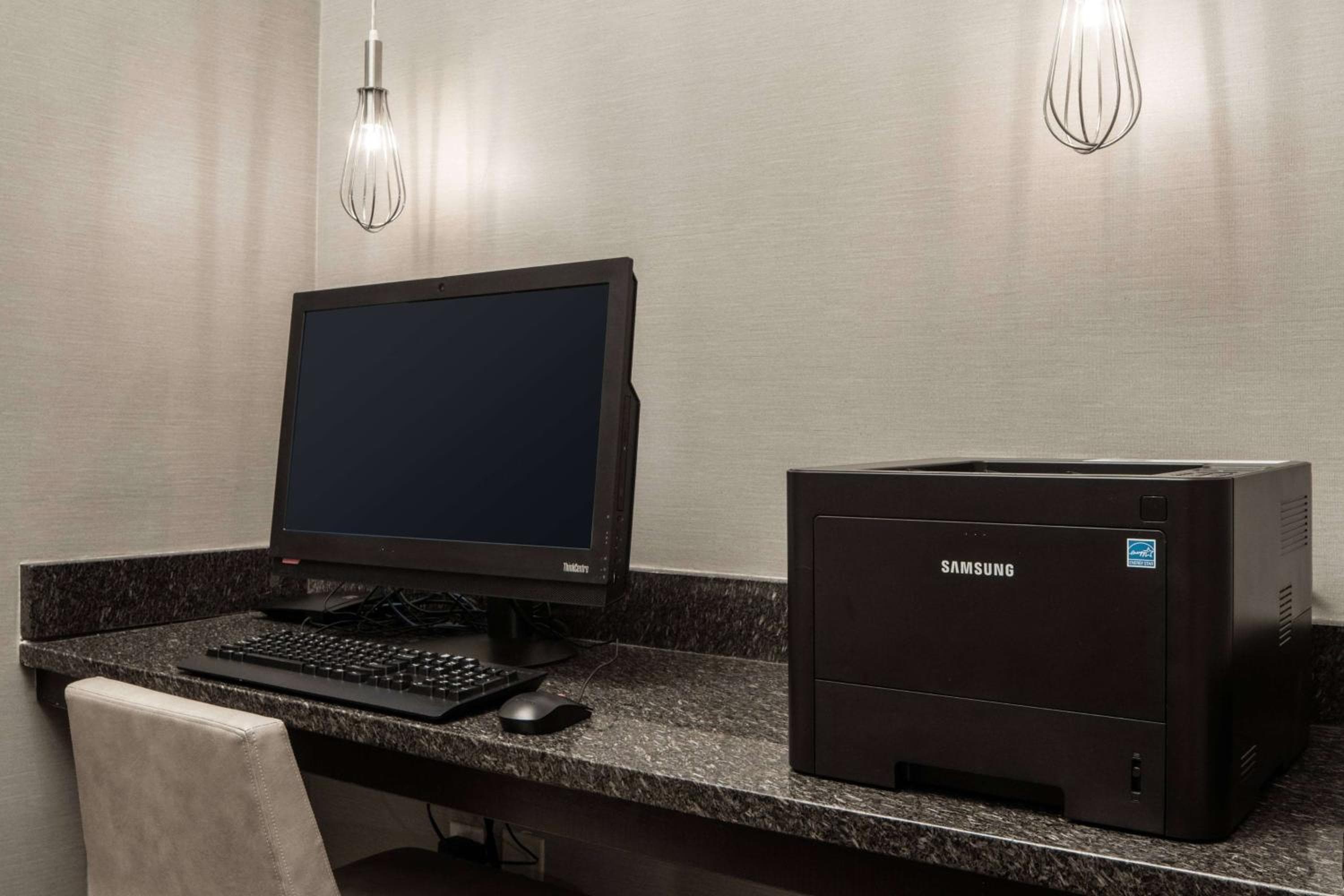 Sonesta ES Suites Fairfax Fair Lakes