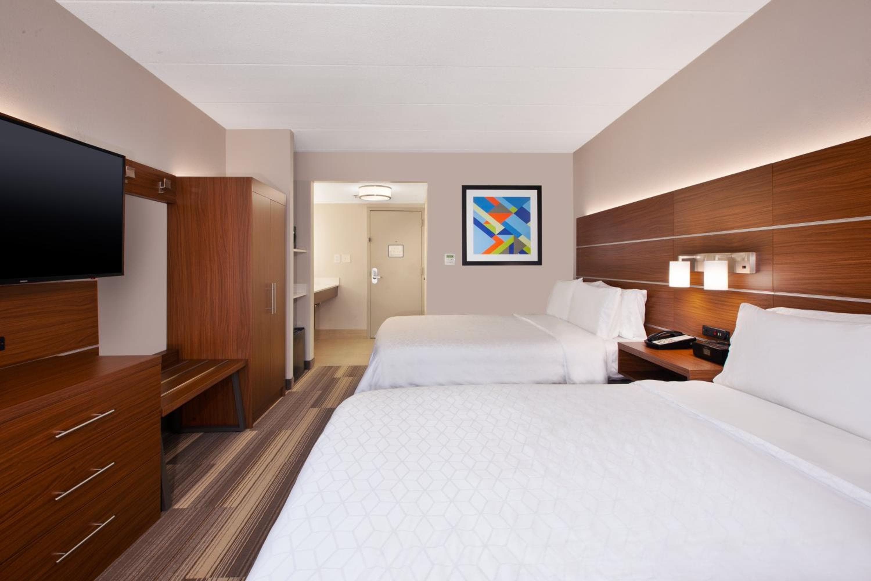 Holiday Inn Express Fairfax-Arlington Boulevard by IHG