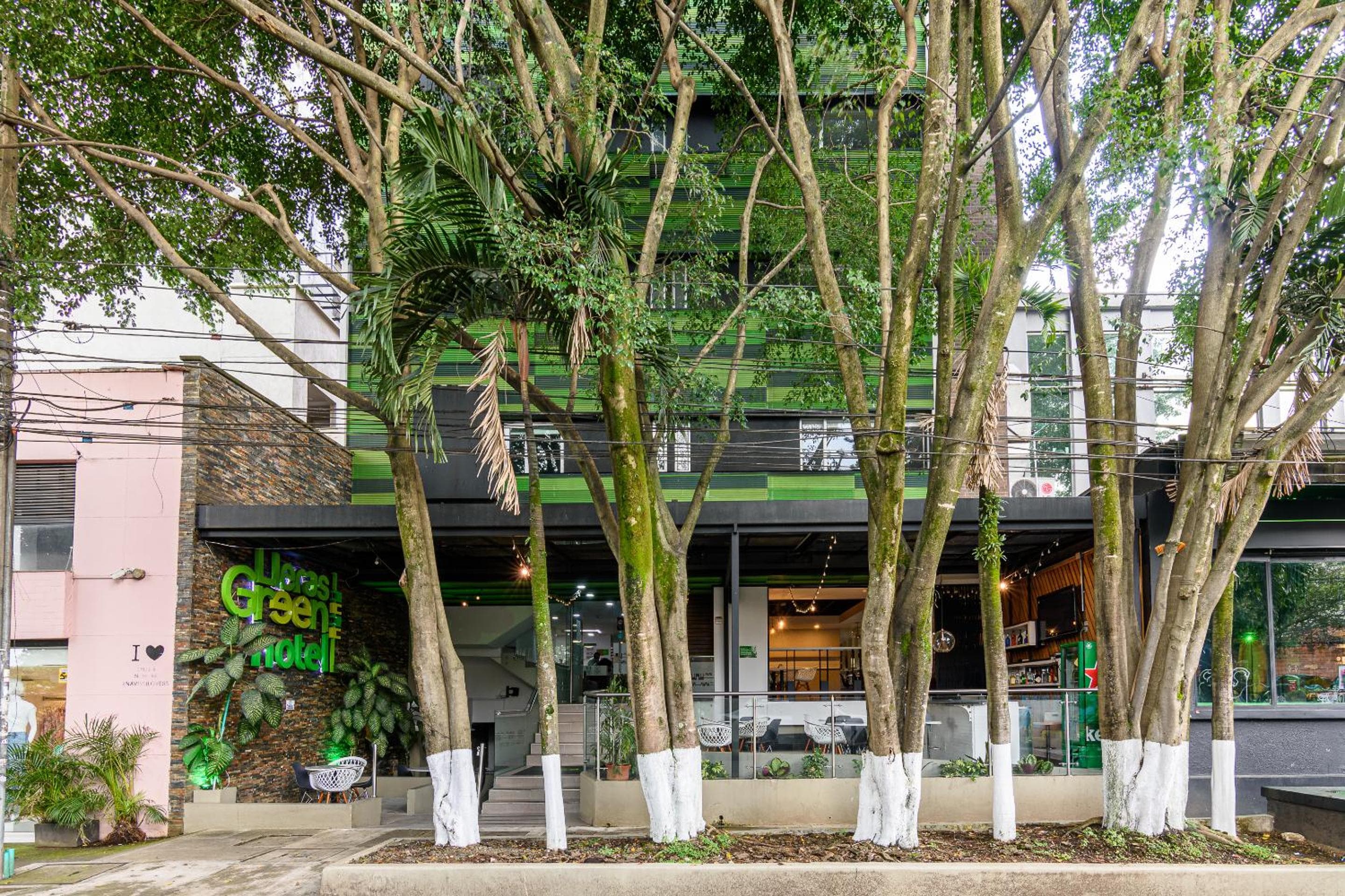 Lleras Green Hotel