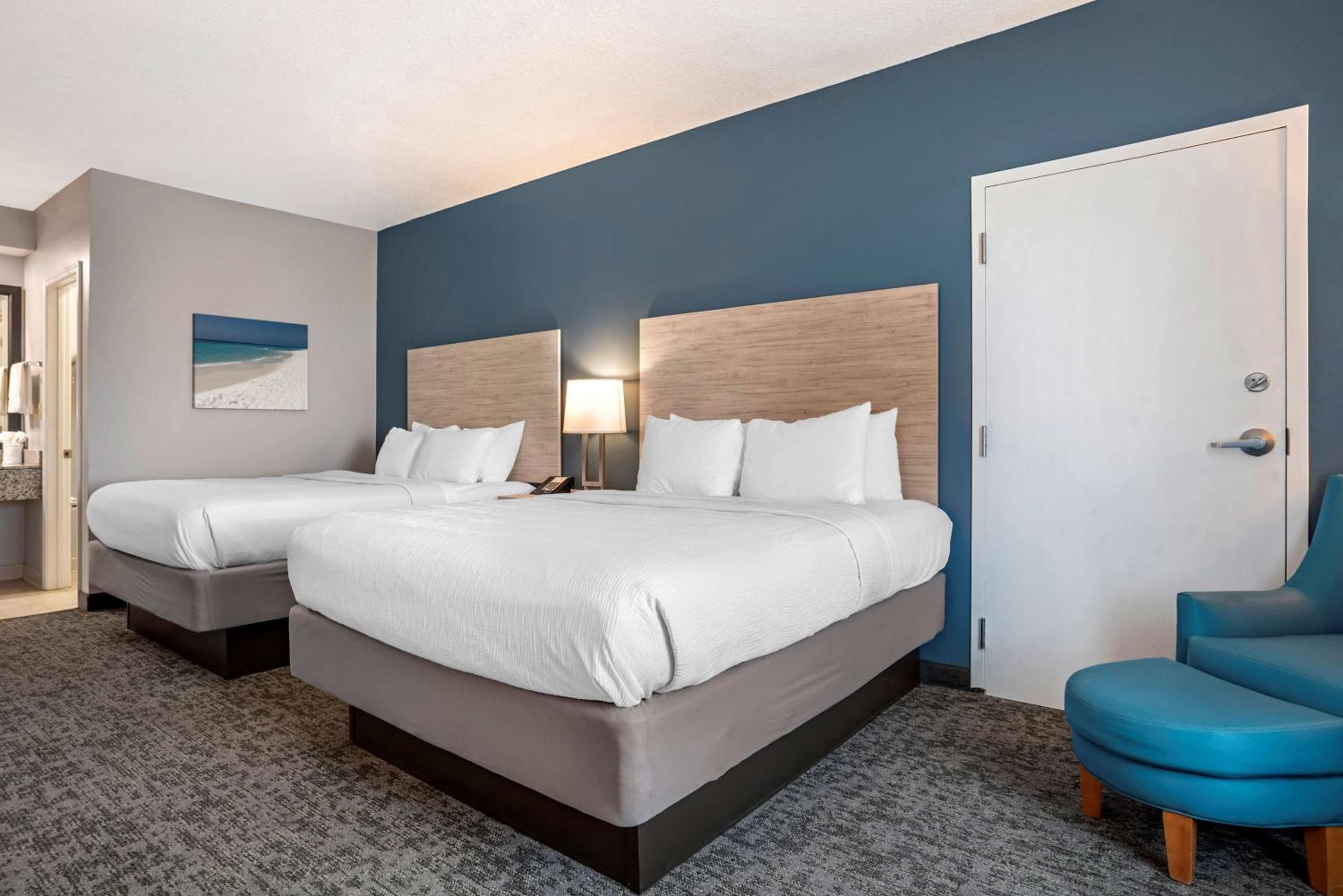Best Western Navarre Waterfront