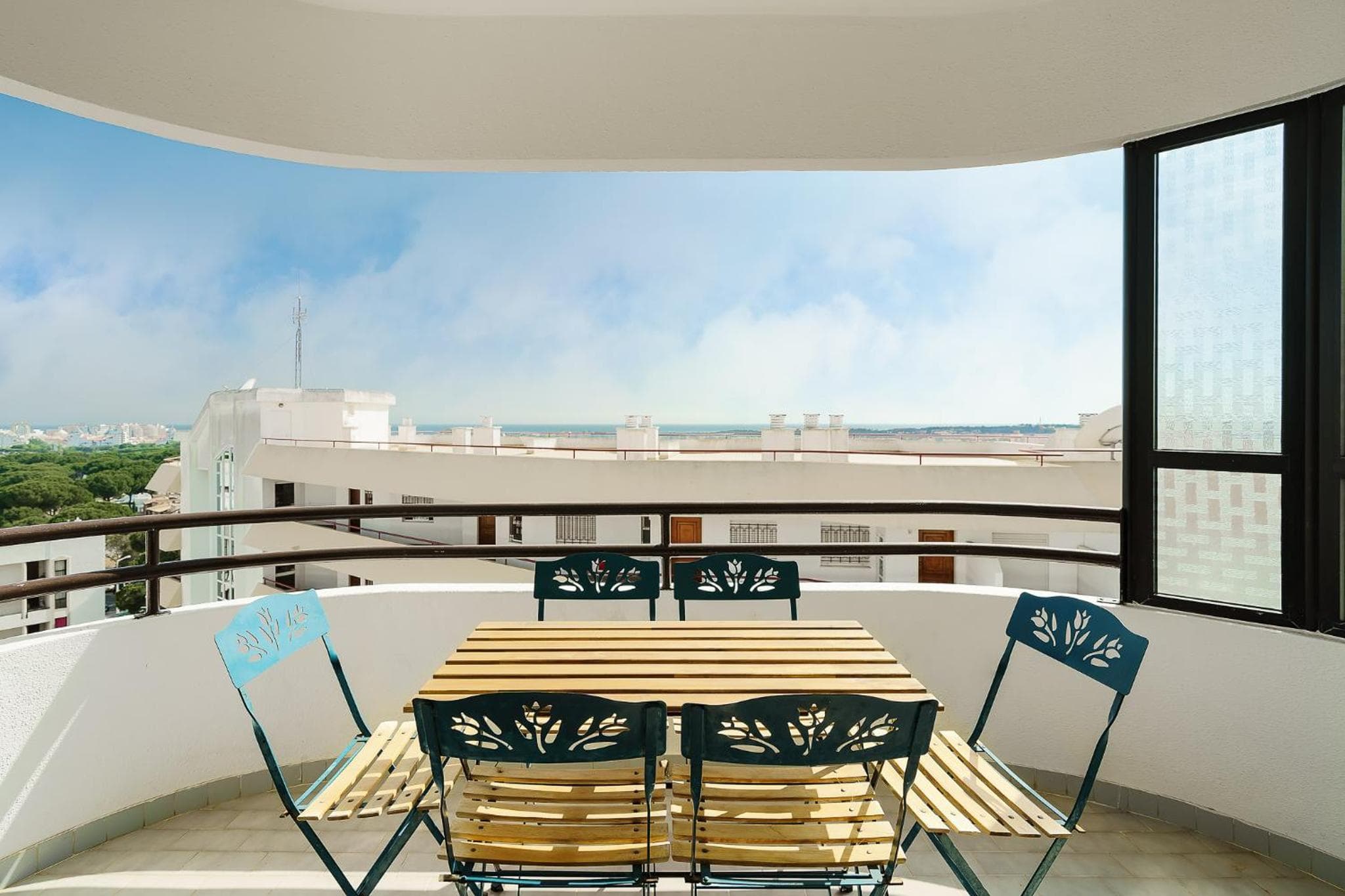 APARTAMENTO TROPICANA