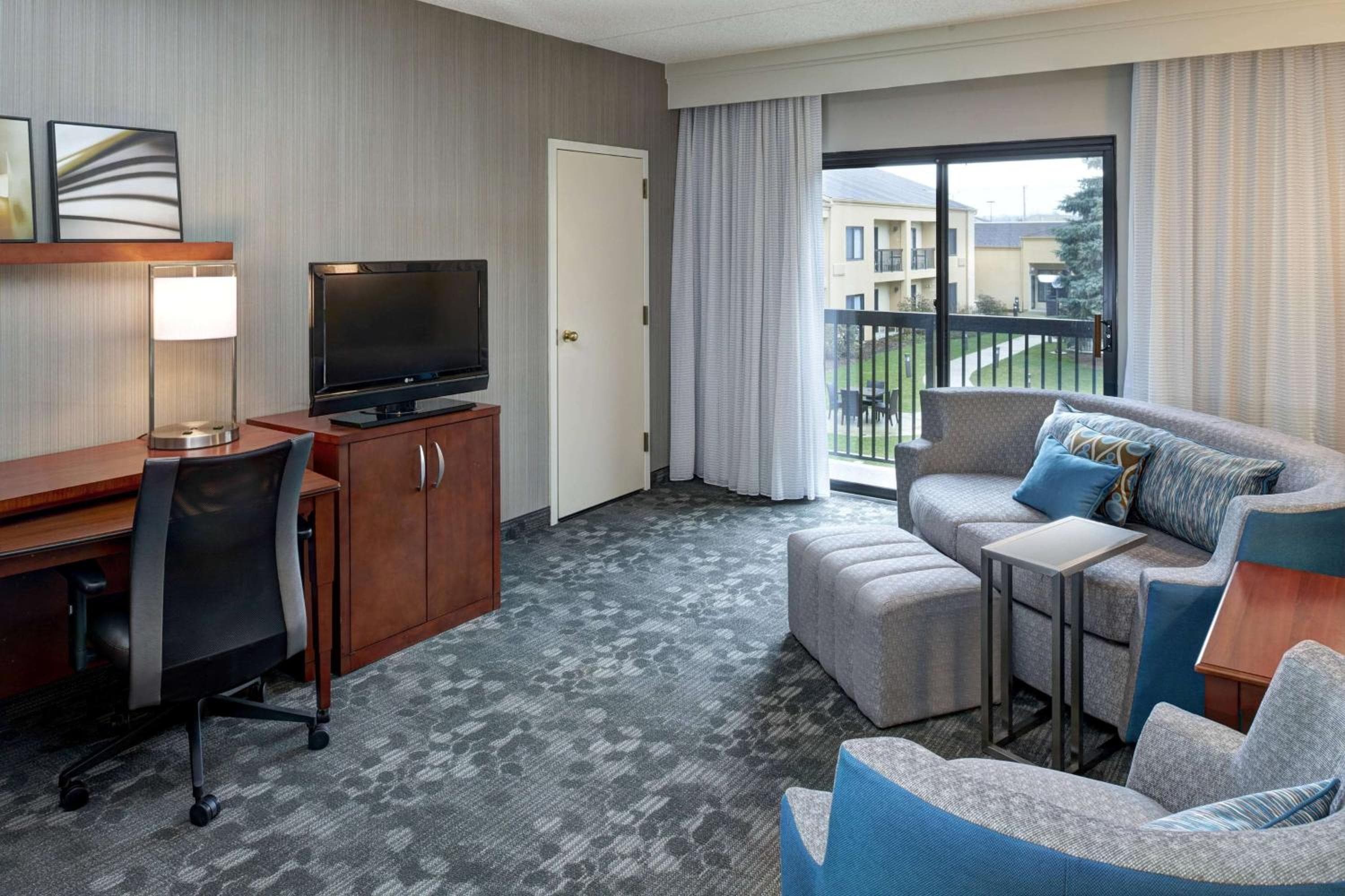 AmericInn by Wyndham Brookfield