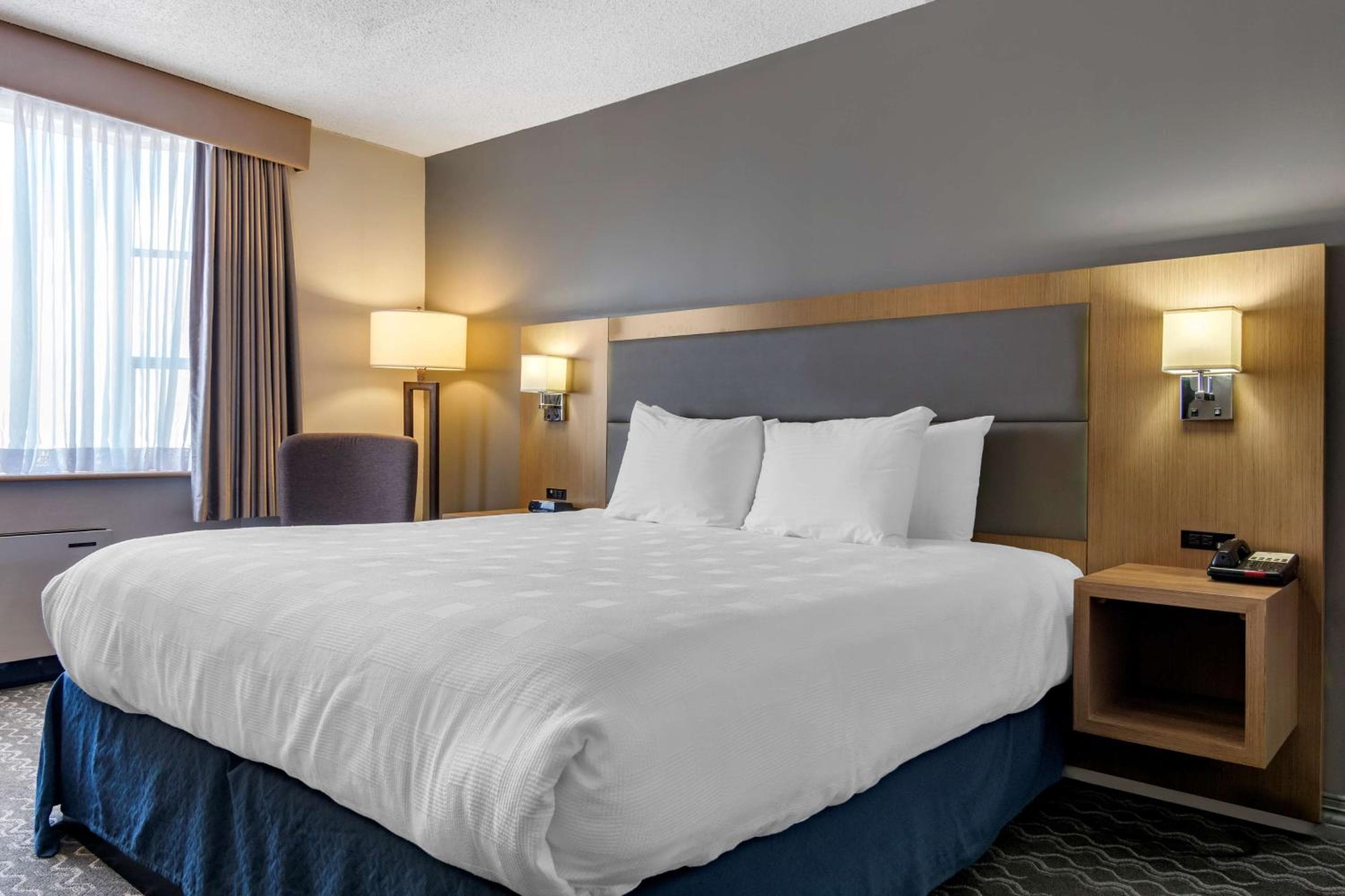 Best Western Plus Vancouver Airport Hotel