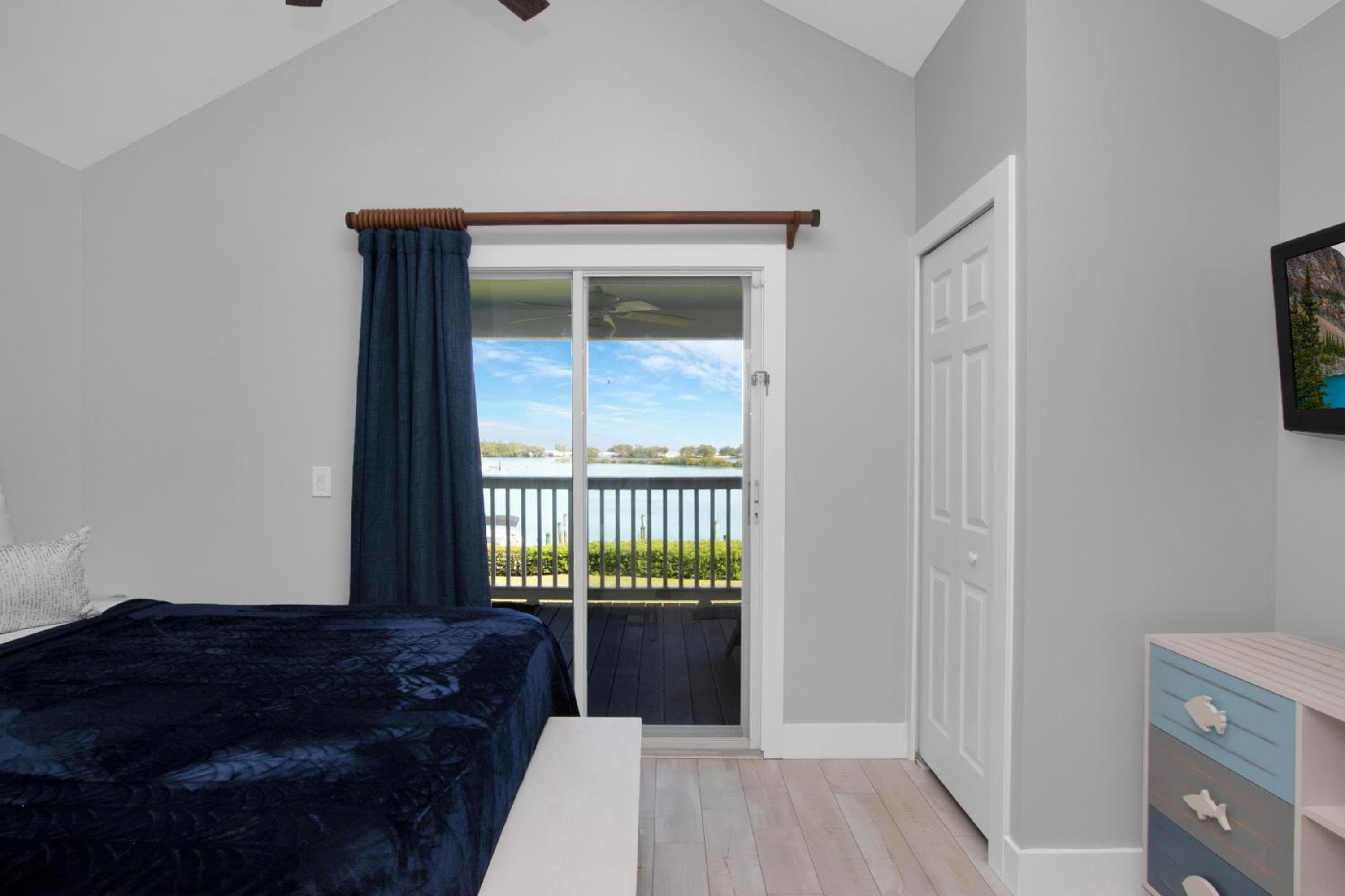 Majestic Marina Villa- 2 bedroom Village at Hawks Cay