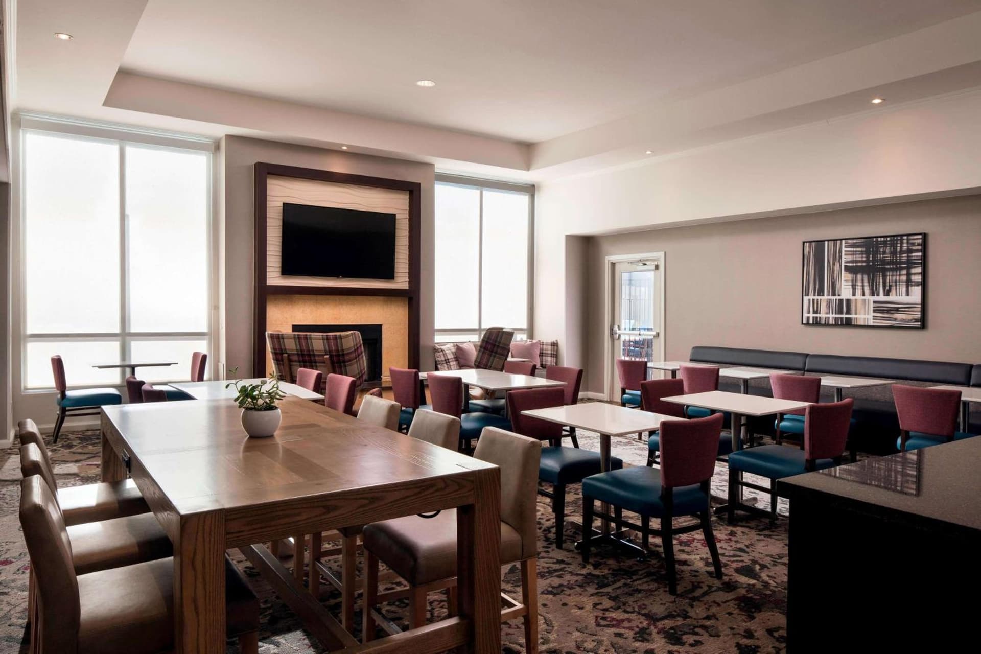 Sonesta ES Suites Scottsdale Paradise Valley