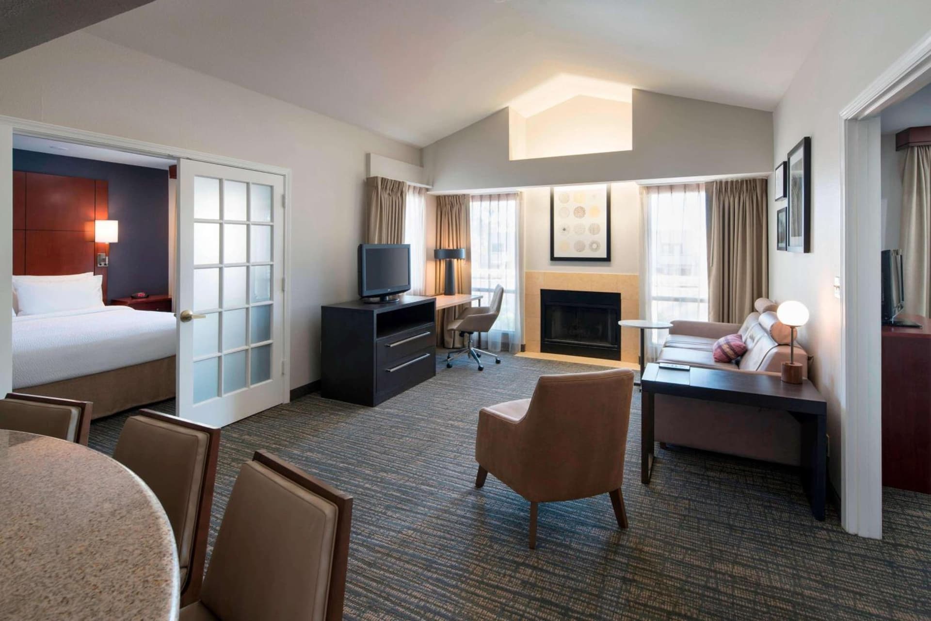Sonesta ES Suites Scottsdale Paradise Valley