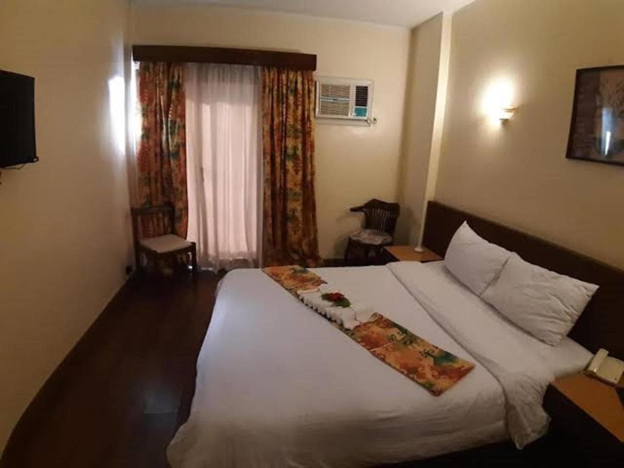 Town View Hotel