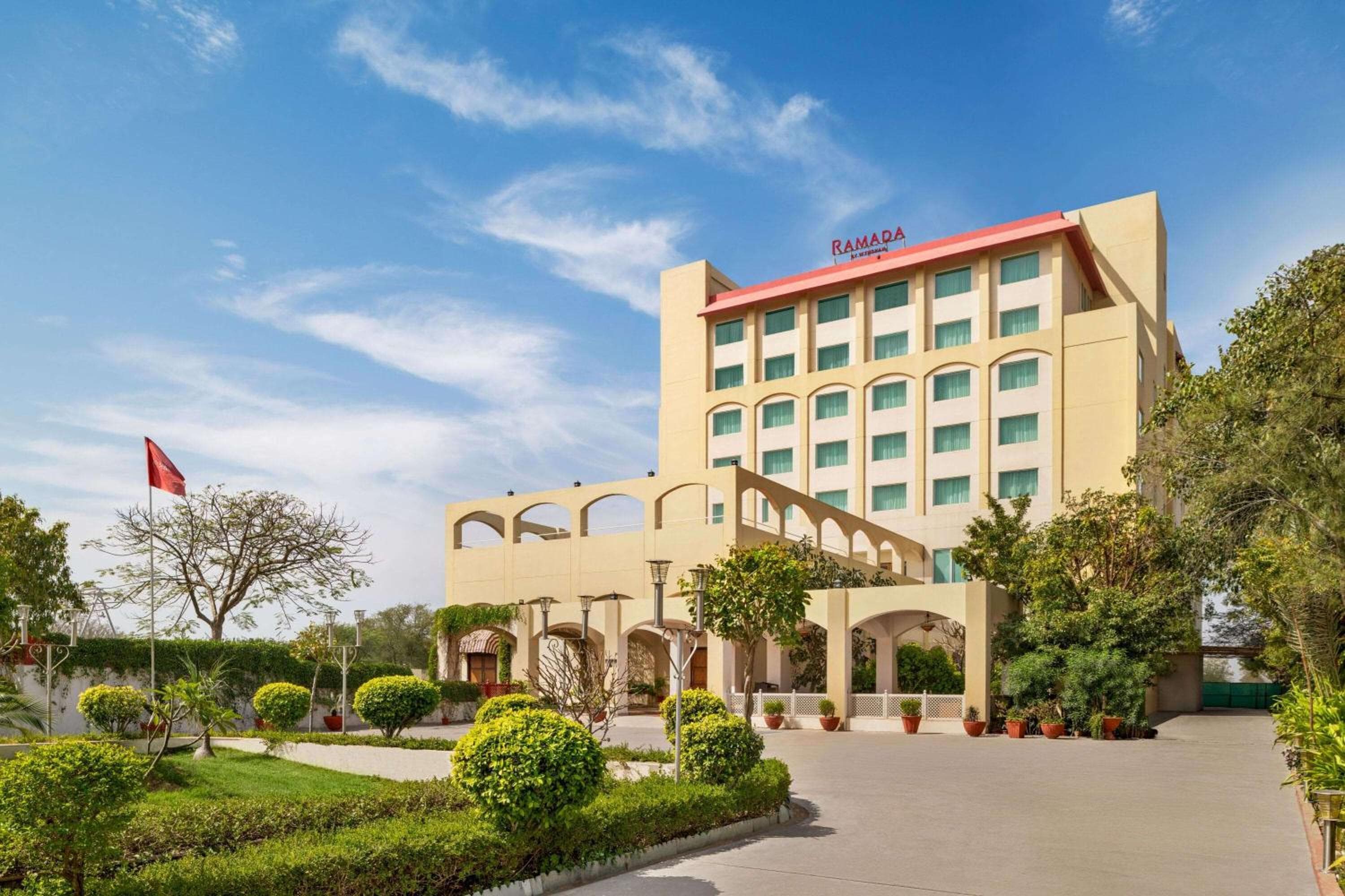 Ramada by Wyndham Jaipur Jaisinghpura