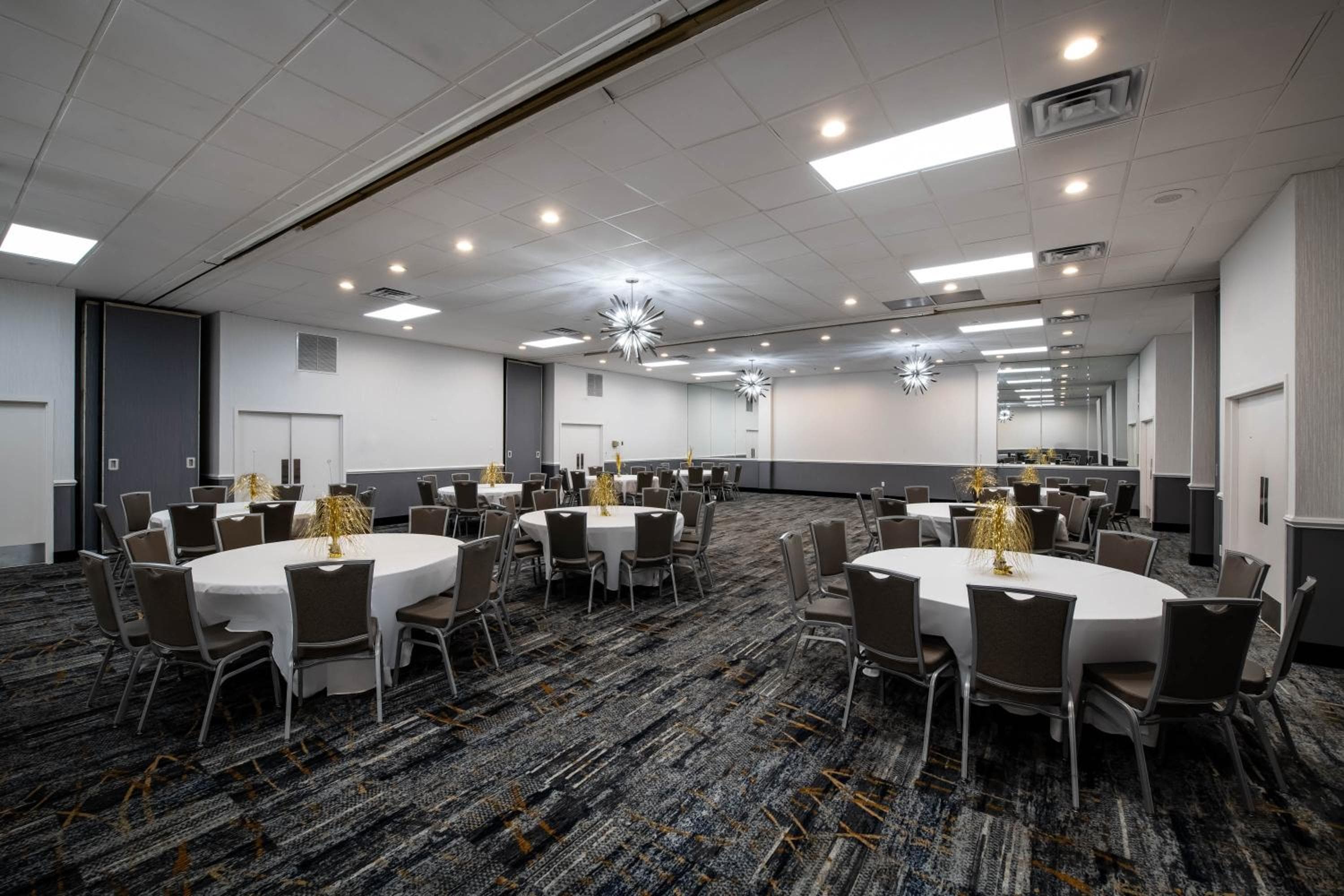 Baymont by Wyndham White Plains - Elmsford